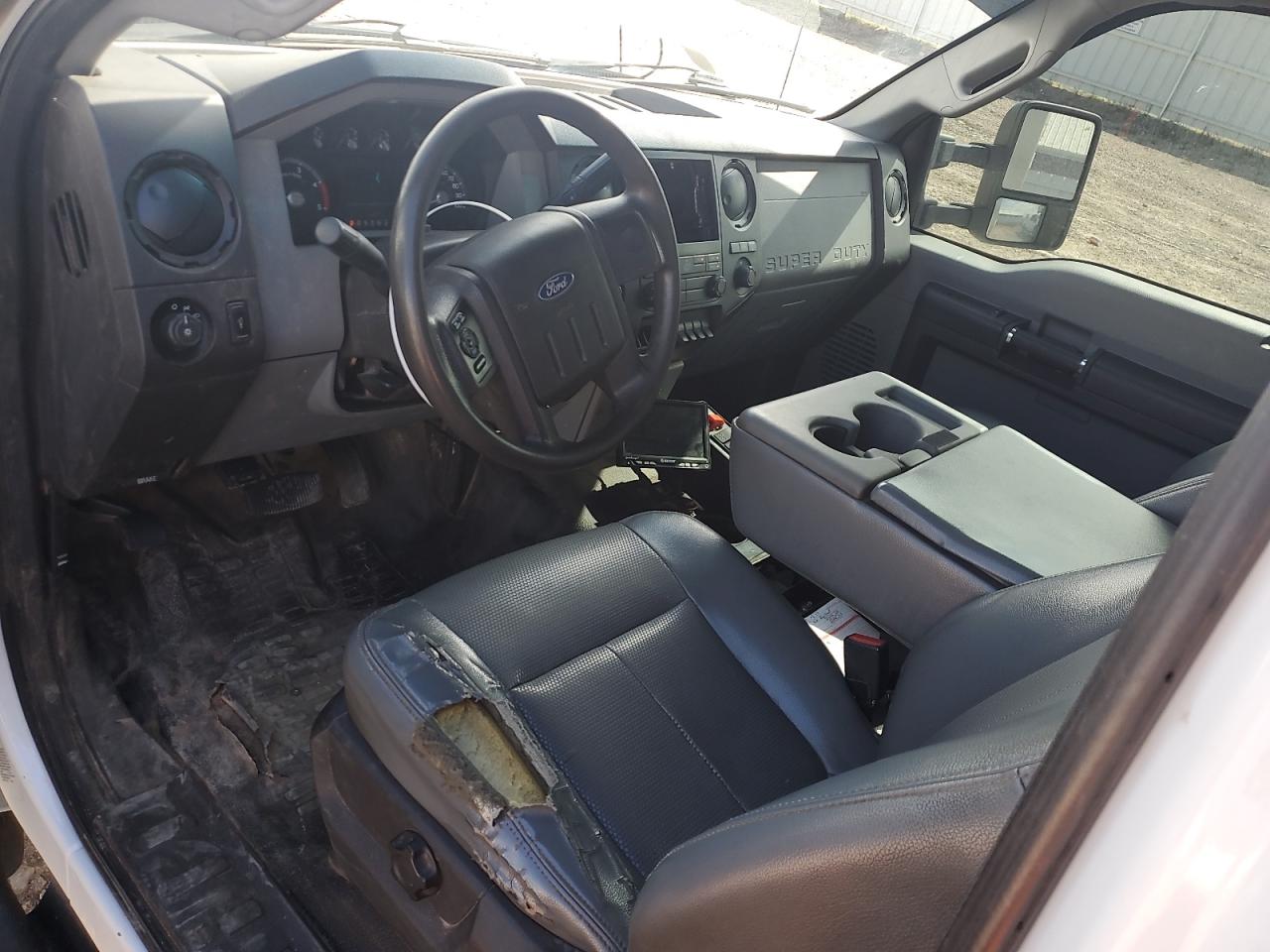 2013 Ford F550 Super Duty VIN: 1FDUF5HT0DEB47533 Lot: 81251785