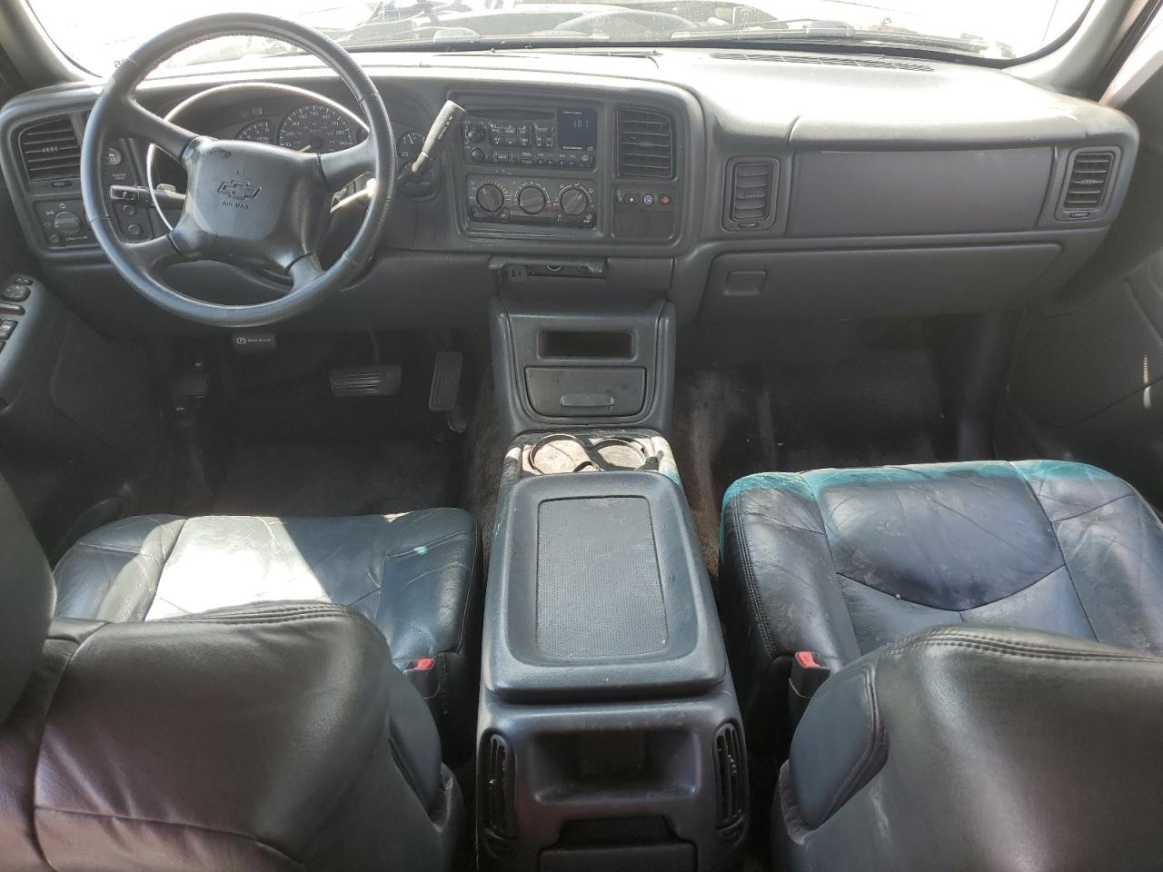 2002 Chevrolet Avalanche C1500 VIN: 3GNEC13T32G225379 Lot: 82125255