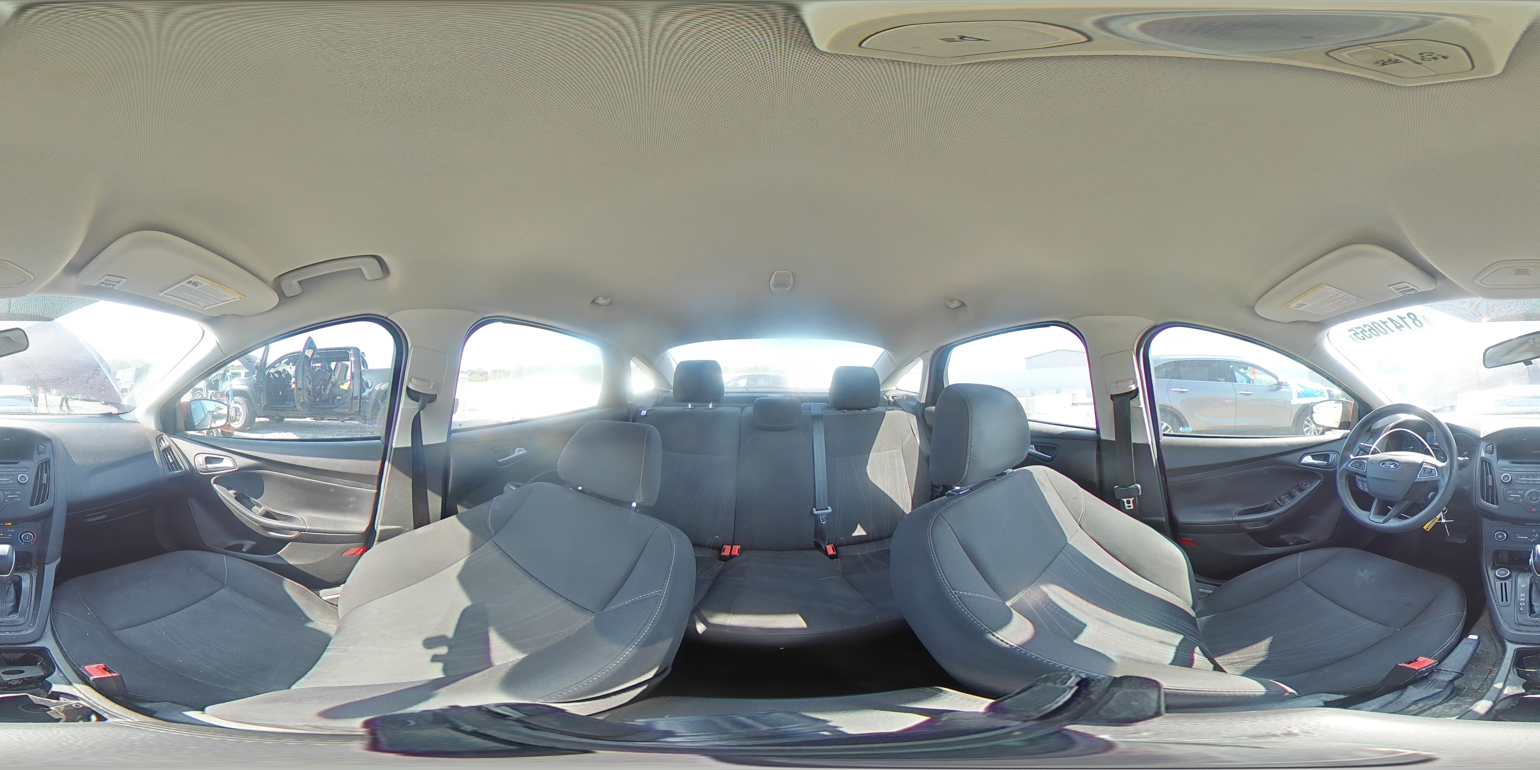 2016 Ford Focus Se VIN: 1FADP3F23GL305367 Lot: 81410655