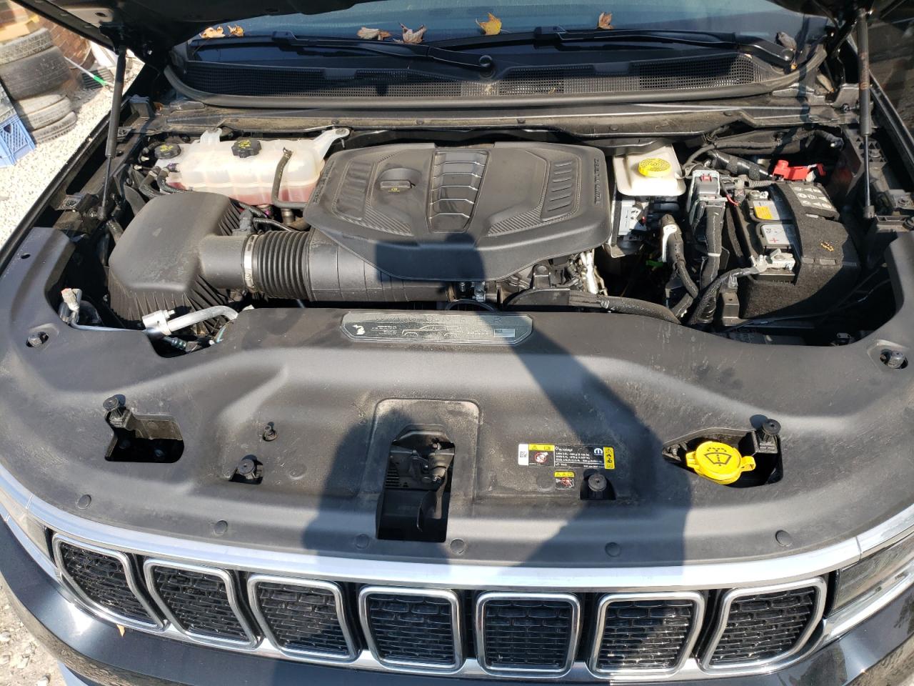 2024 Jeep Wagoneer Series I VIN: 1C4SJVAP1RS197177 Lot: 81115895