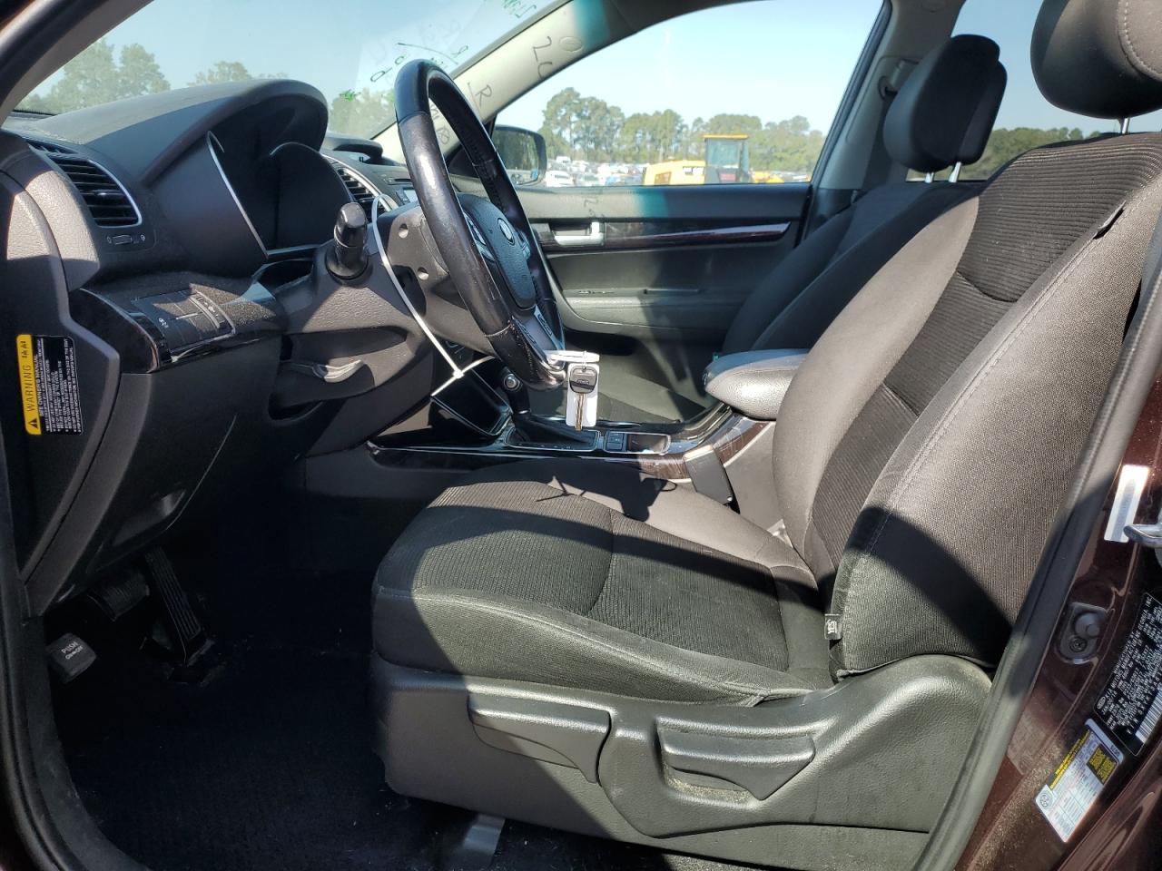 2015 Kia Sorento Lx VIN: 5XYKT3A61FG551190 Lot: 81176365