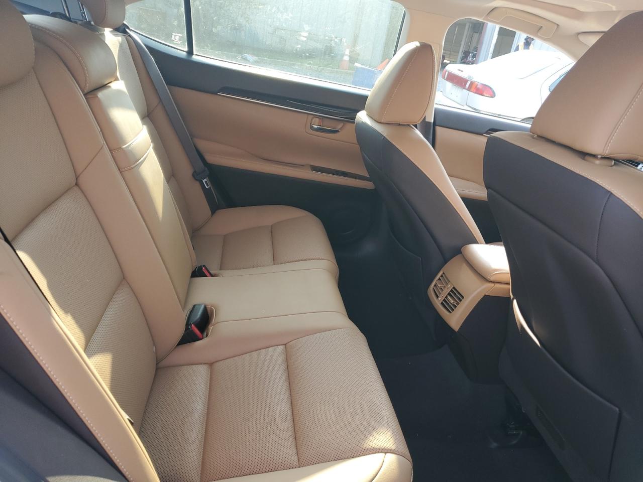 2016 Lexus Es 350 VIN: JTHBK1GG3G2245058 Lot: 71651205