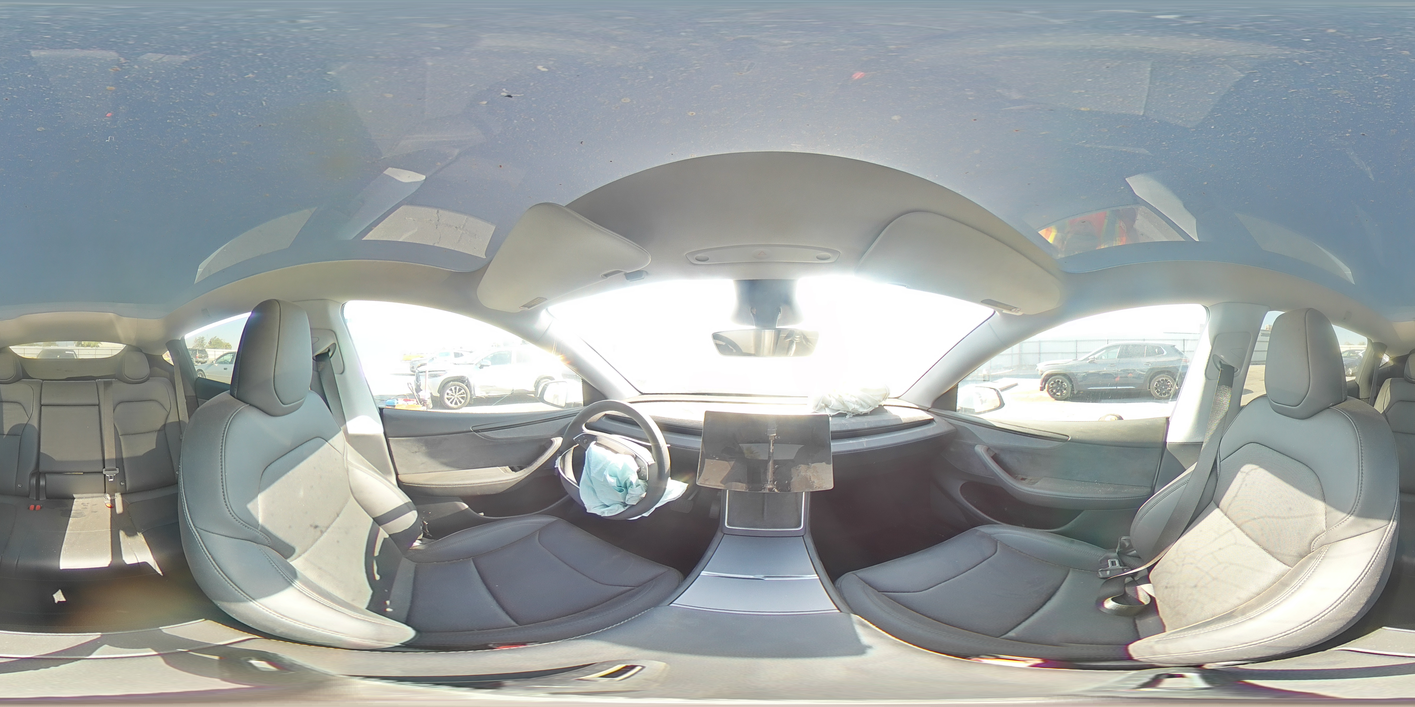 2026 Tesla Model Y VIN: 7SAYGDEE8TF327443 Lot: 70925435