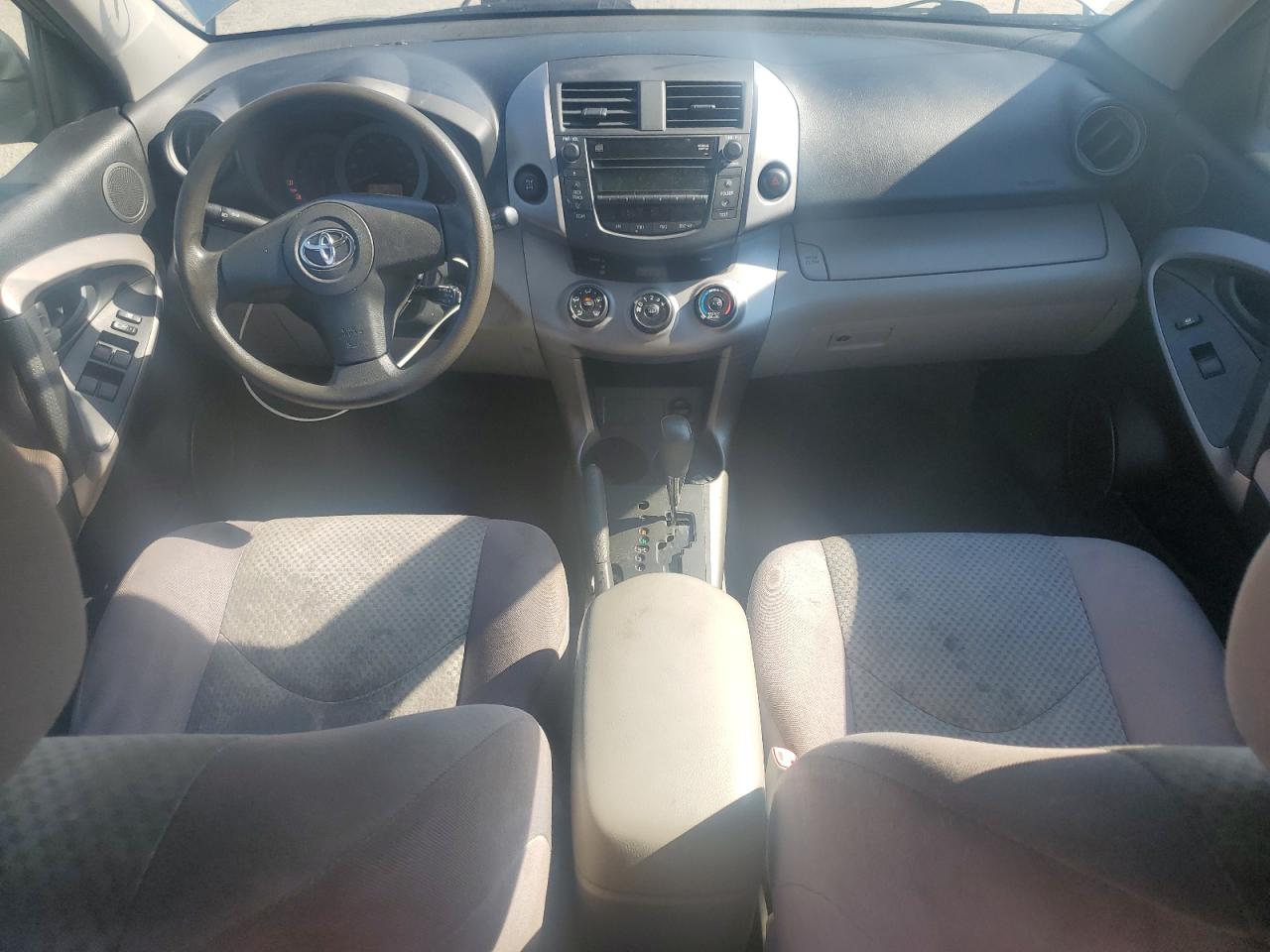 2007 Toyota Rav4 VIN: JTMBD33V975068039 Lot: 84074395