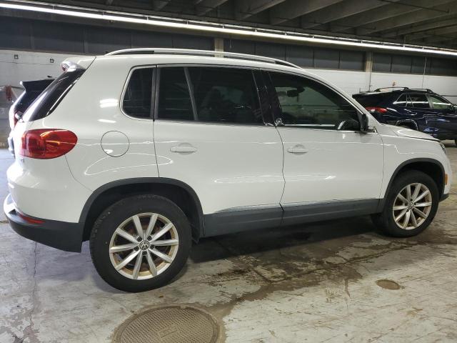  VOLKSWAGEN TIGUAN 2017 Белы
