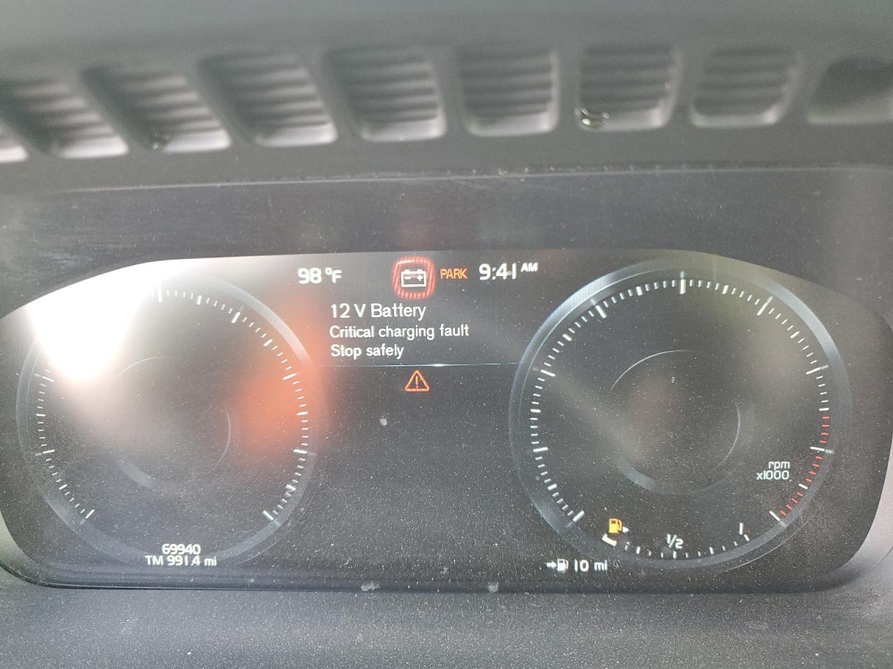 2020 Volvo Xc90 T5 Momentum VIN: YV4102PK1L1575145 Lot: 84207835