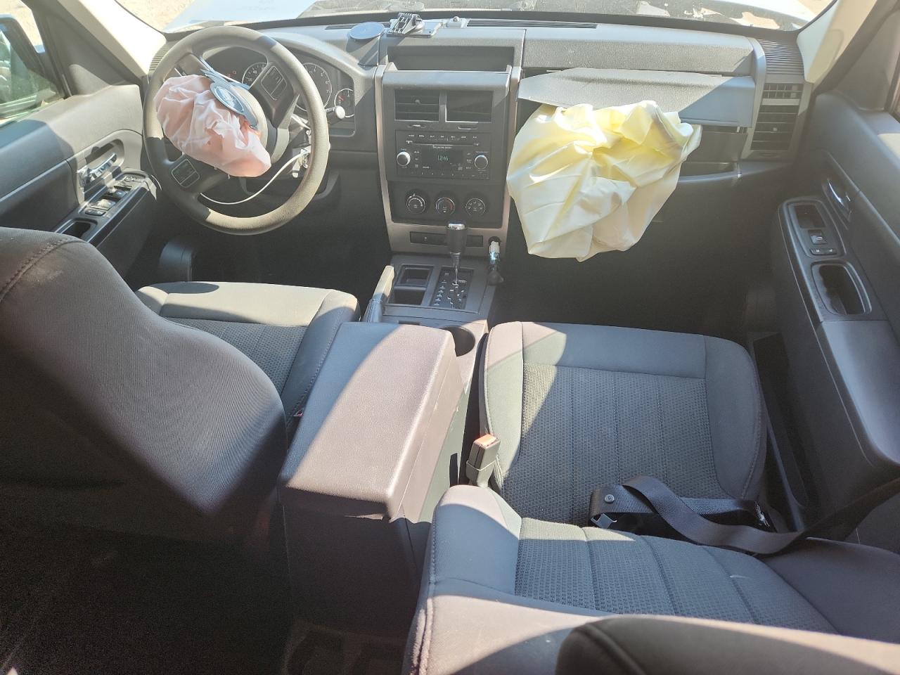 2012 Jeep Liberty Sport VIN: 1C4PJLAKXCW165763 Lot: 71092375