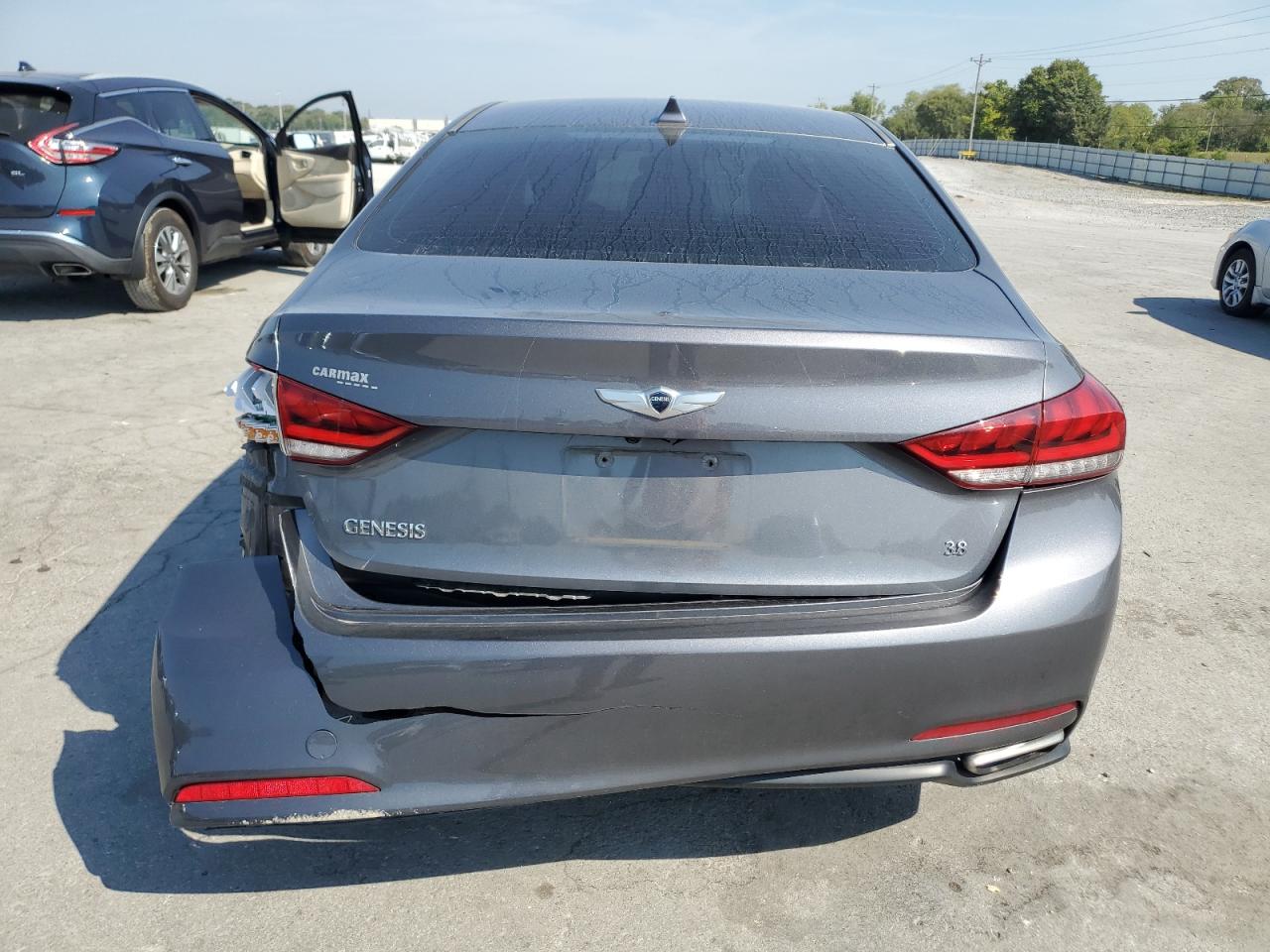 2016 Hyundai Genesis 3.8L VIN: KMHGN4JE9GU127779 Lot: 80906645