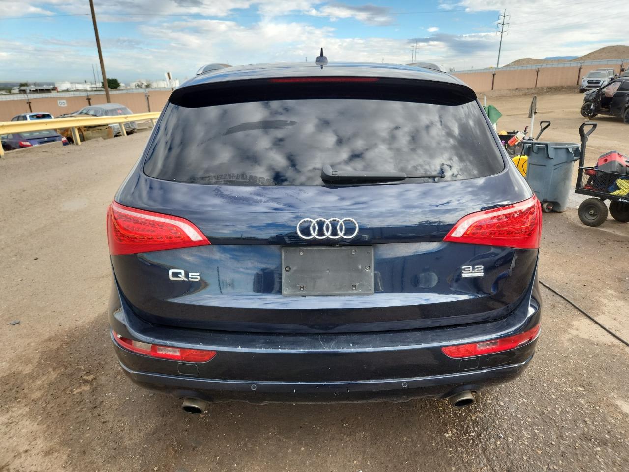 2010 Audi Q5 Premium Plus VIN: WA1LKAFP6AA071825 Lot: 81132245