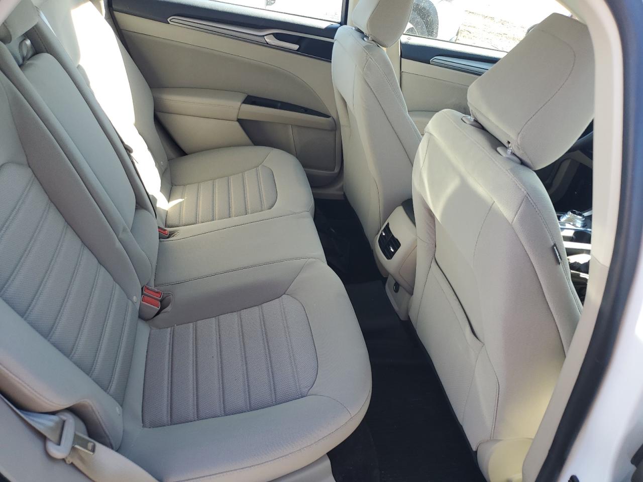 2020 Ford Fusion Se VIN: 3FA6P0T92LR228253 Lot: 84430745