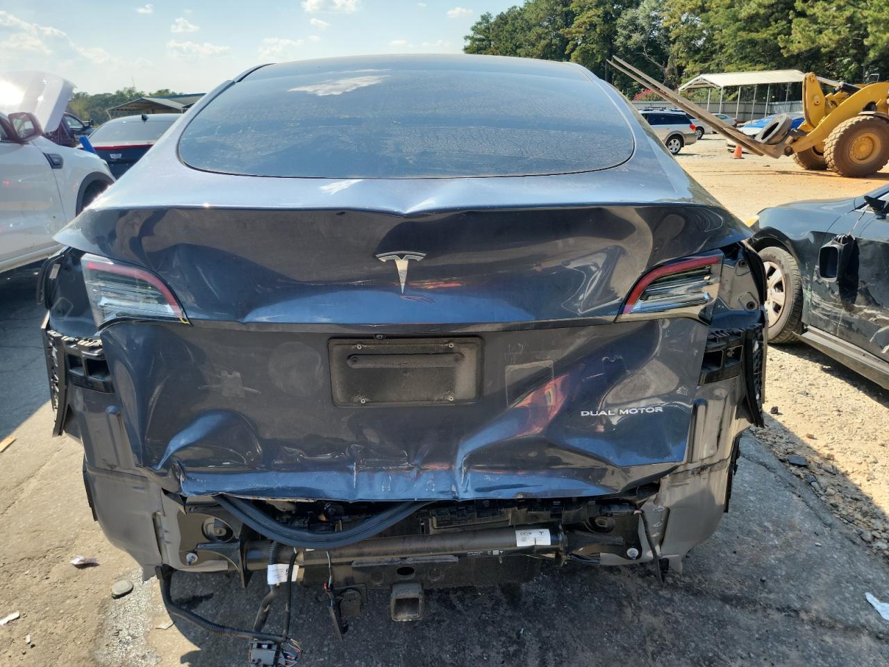 2023 Tesla Model Y VIN: 7SAYGDEE9PA054581 Lot: 80888495