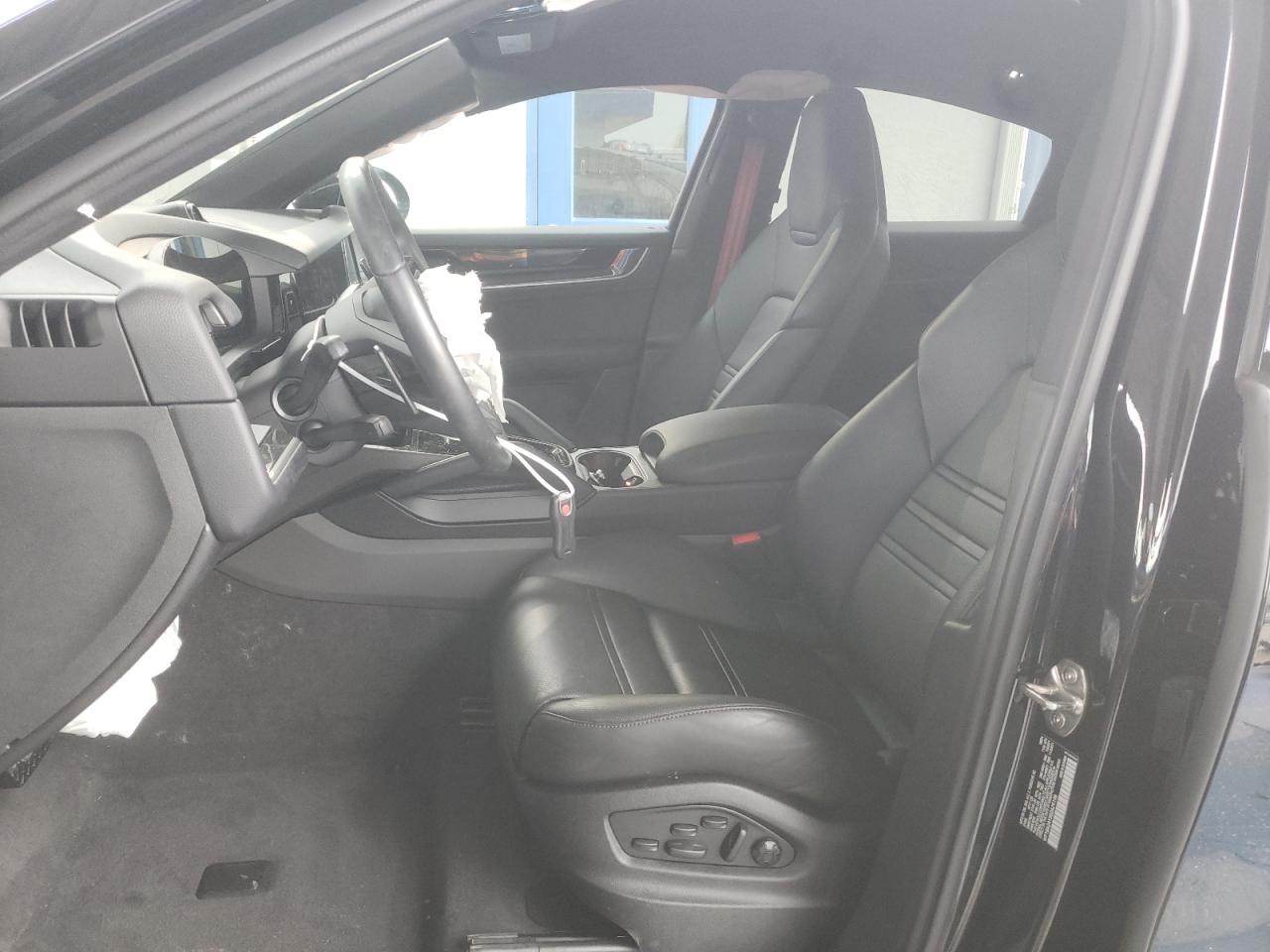 2025 Porsche Cayenne Coupe VIN: WP1BA2AY3SDA29198 Lot: 84006945