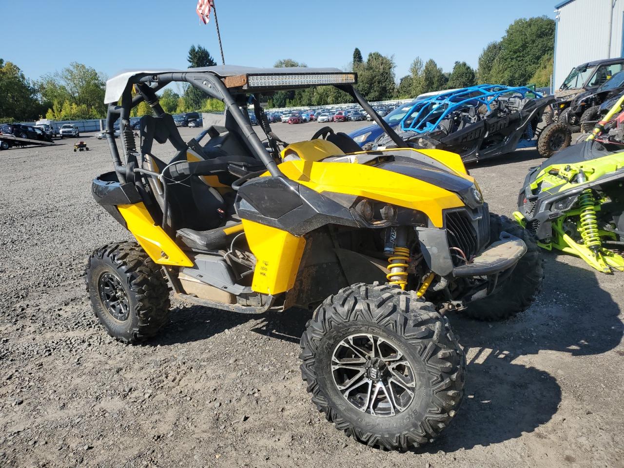 CAN-AM SIDEBYSIDE 2015. Lot# 81048585. VIN 3JBPWAP27FJ000047. Photo 1