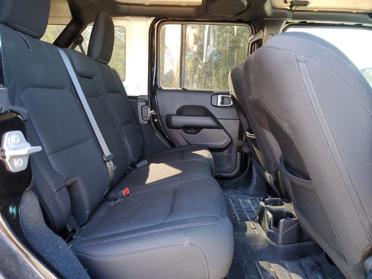 2019 Jeep Wrangler Unlimited Sahara VIN: 1C4HJXEG5KW549109 Lot: 80396395