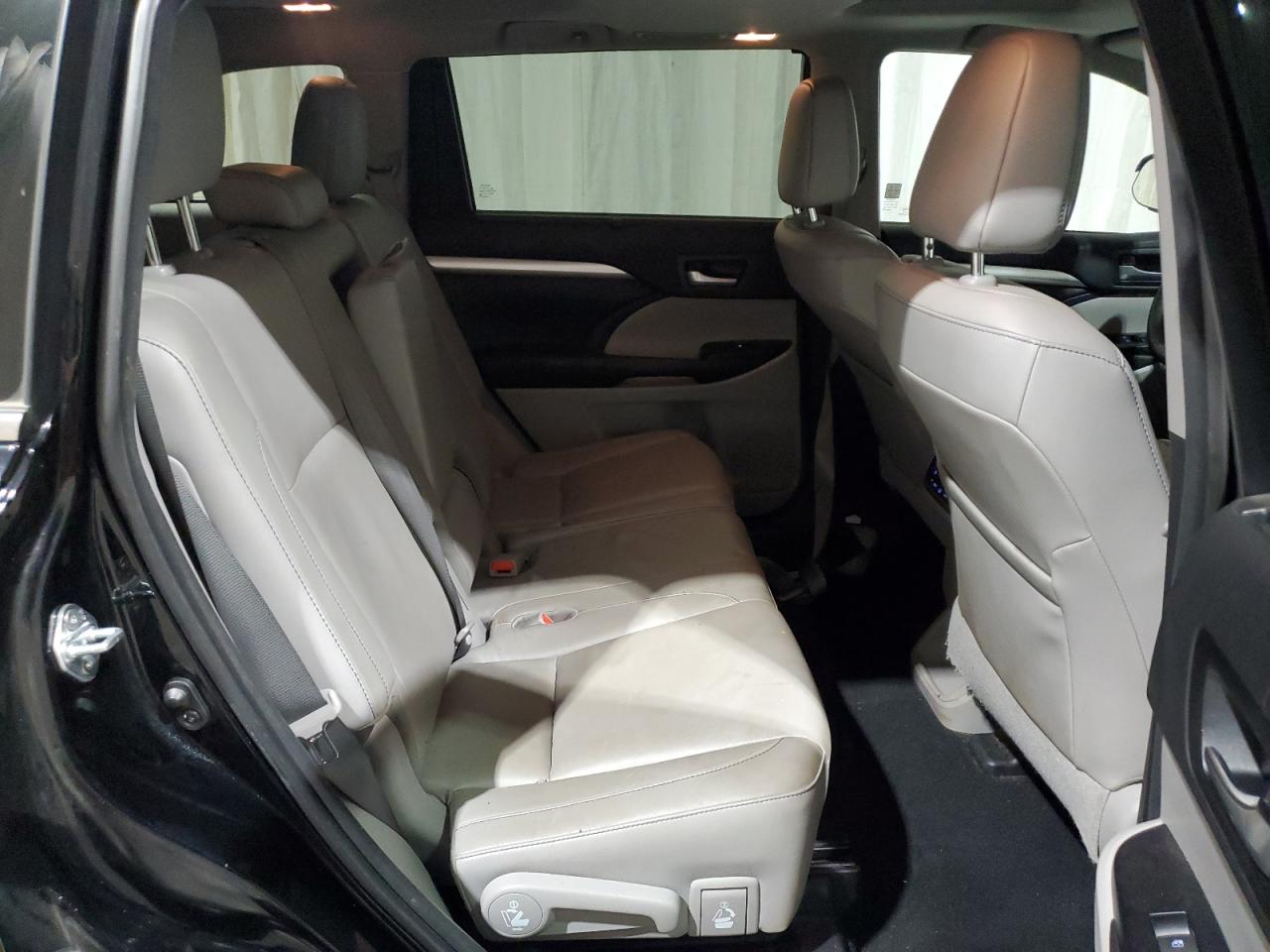 2008 Toyota Highlander Xle VIN: 5TDJKRFH9GS313961 Lot: 84263435