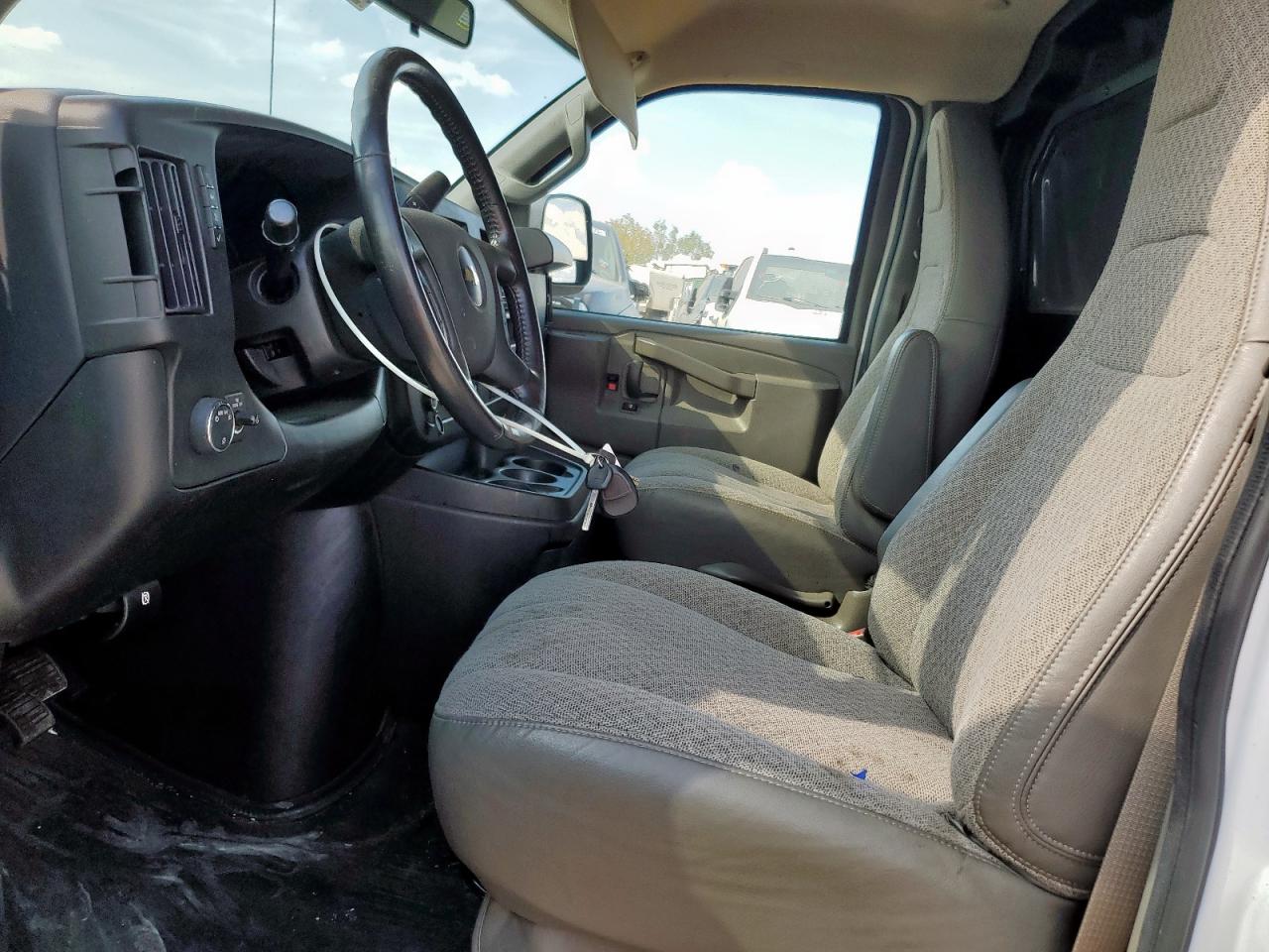 2023 Chevrolet Express G2500 VIN: 1GCWGAFP2P1170820 Lot: 89430715