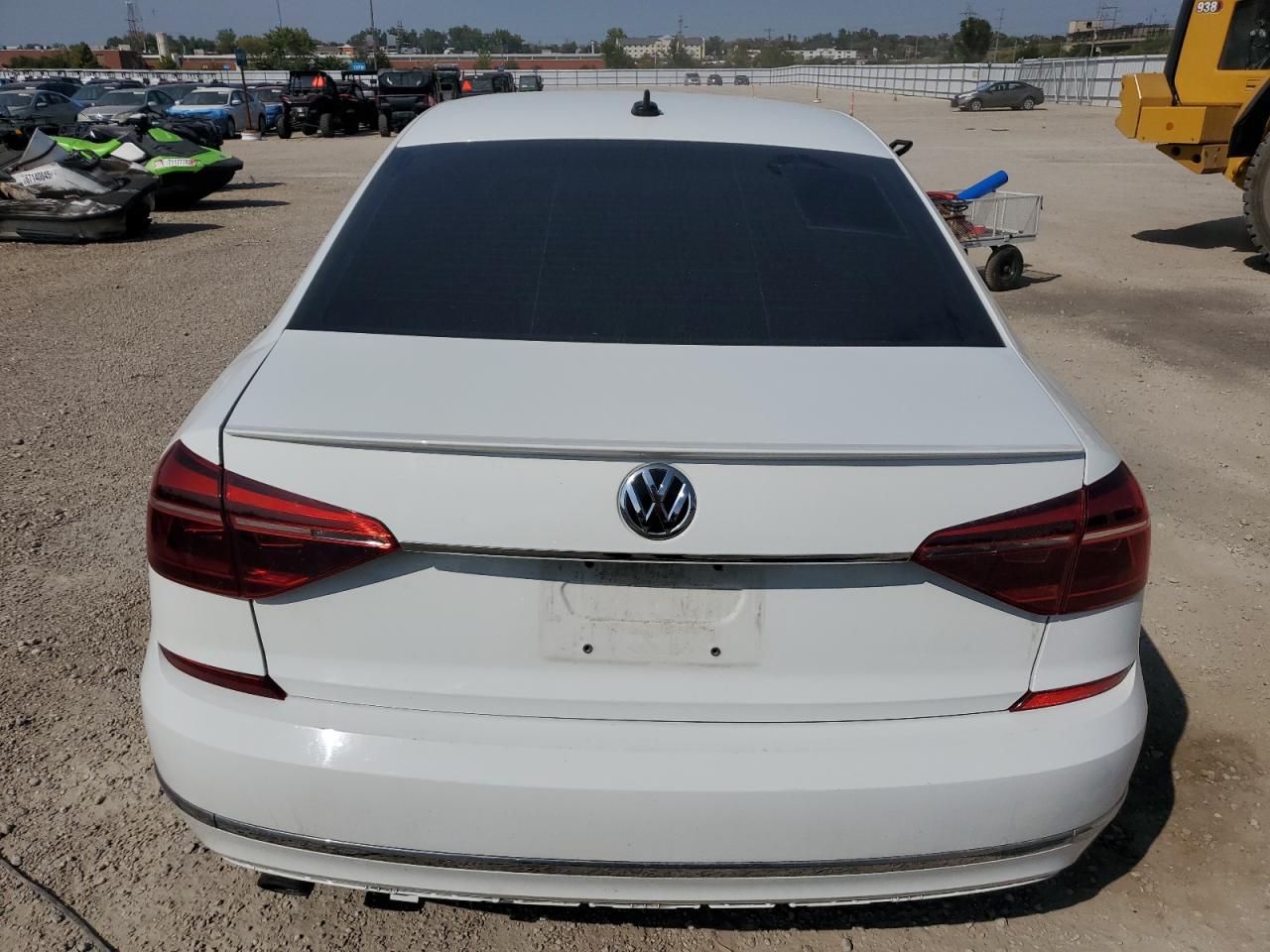 2017 Volkswagen Passat R-Line VIN: 1VWDT7A38HC028761 Lot: 80713345