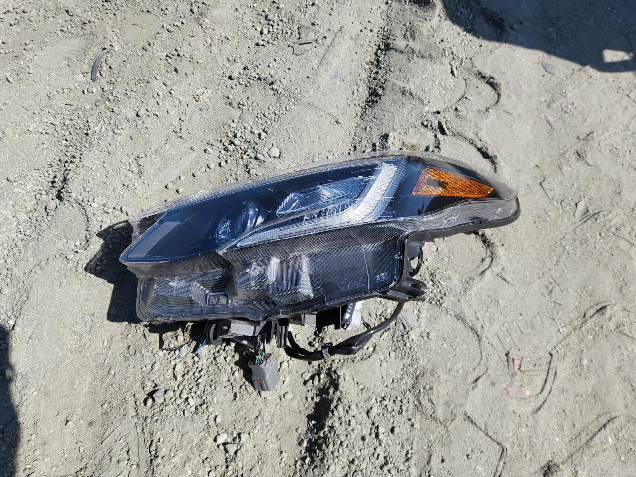 2022 Subaru Outback Premium VIN: 4S4BTADC8N3151860 Lot: 71563155