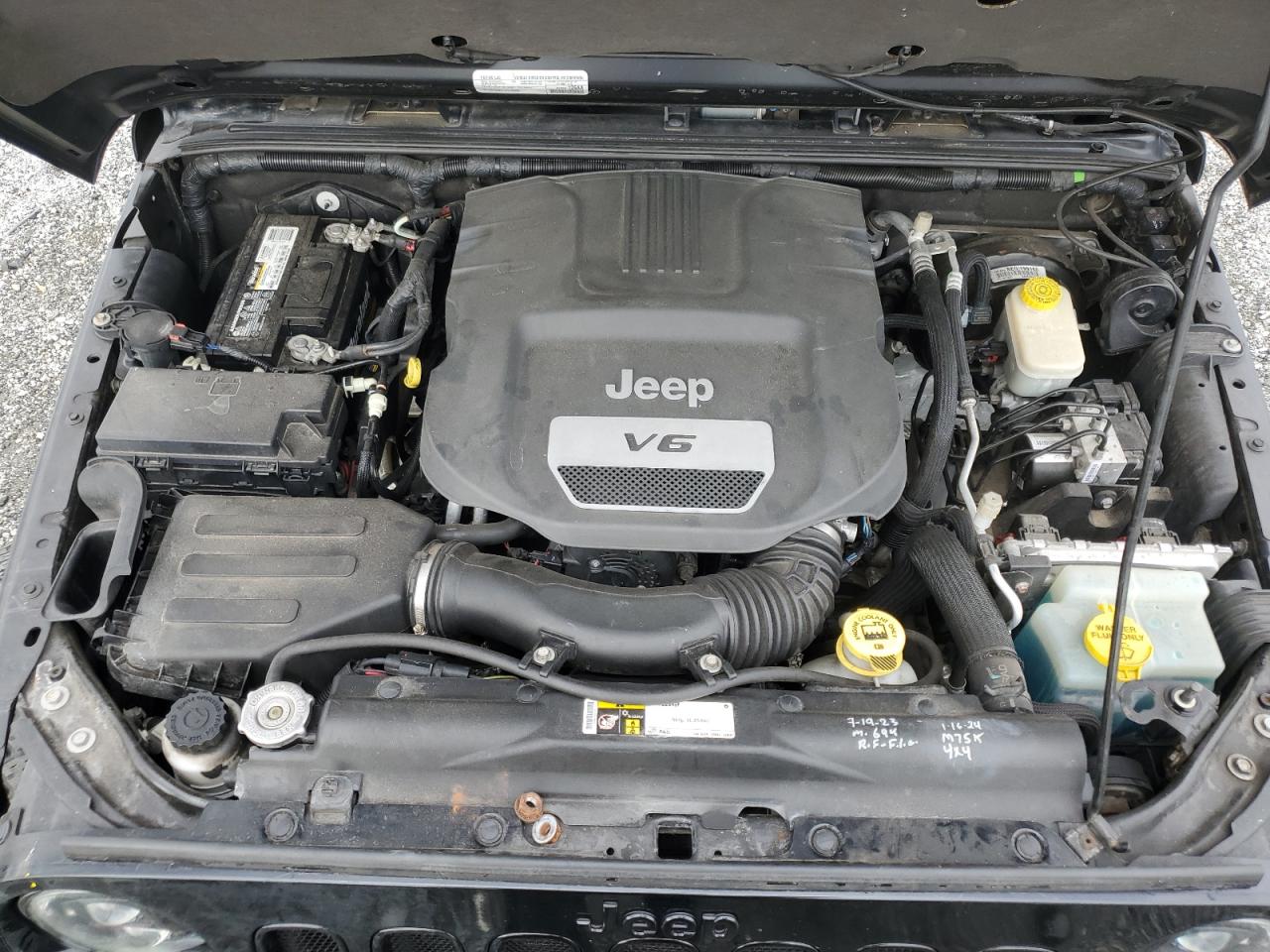 2015 Jeep Wrangler Unlimited Sahara VIN: 1C4BJWEG9FL741933 Lot: 80695405