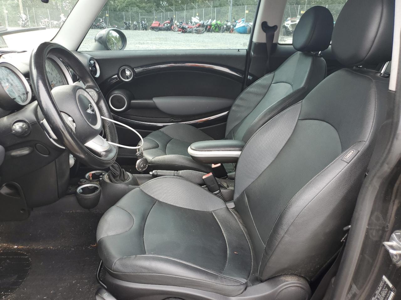 2009 Mini Cooper S VIN: WMWMF73539TW86916 Lot: 83832935