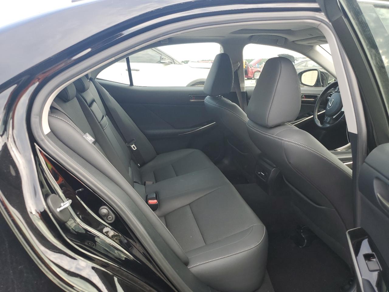 2020 Lexus Is 300 VIN: JTHAA1D24L5103835 Lot: 80695445