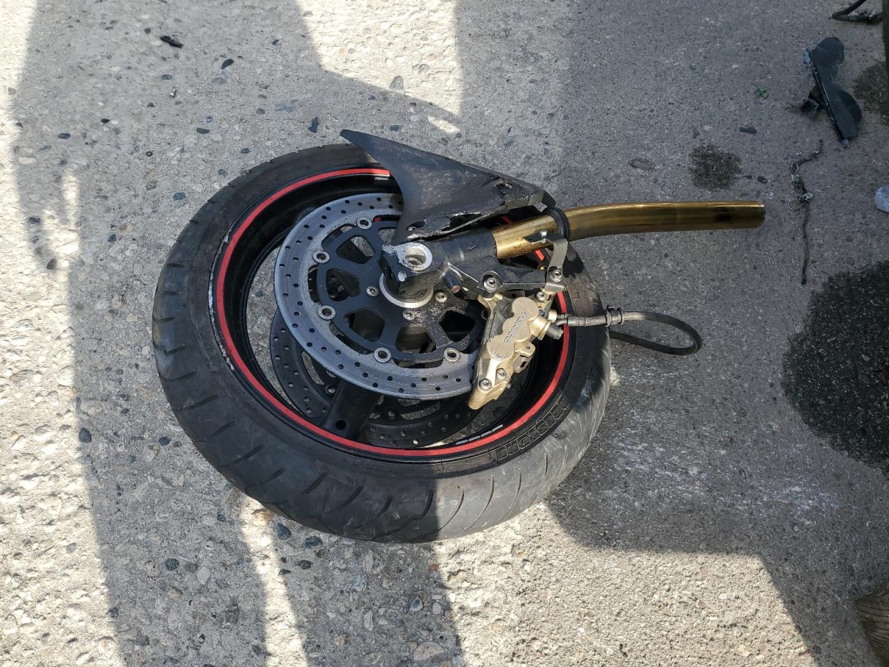 2005 Suzuki Gsx1300 Rk5 VIN: JS1GW71A652101157 Lot: 82166855