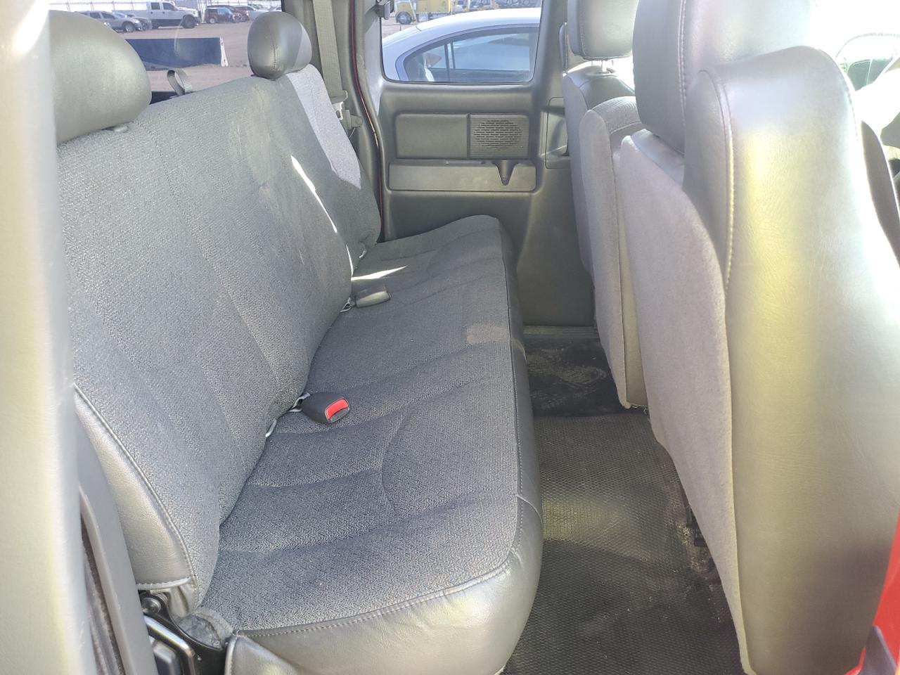 2005 Chevrolet Silverado K1500 VIN: 2GCEK19V151290295 Lot: 80341065