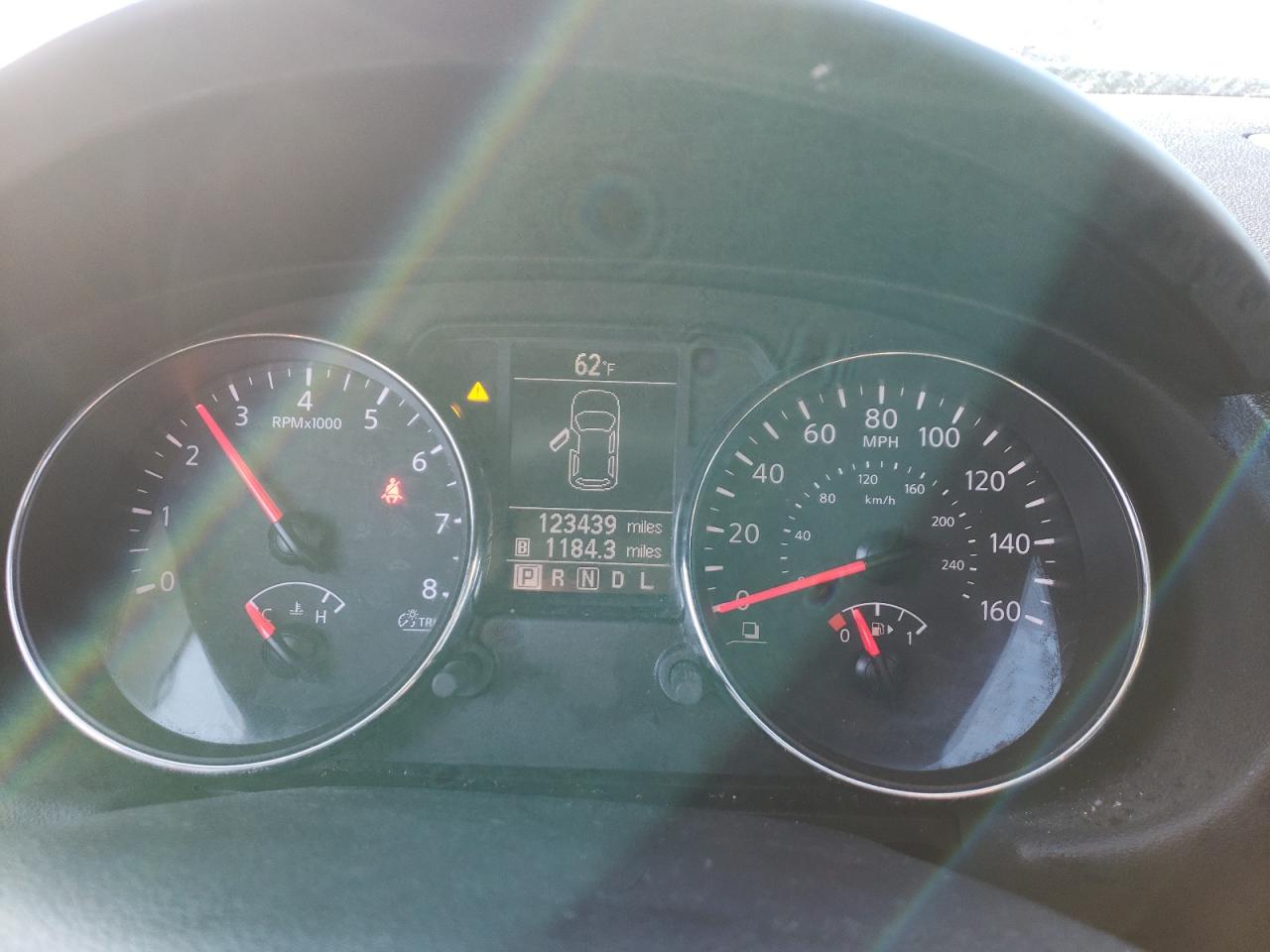 2015 Nissan Rogue Select S VIN: JN8AS5MV3FW751993 Lot: 80130255