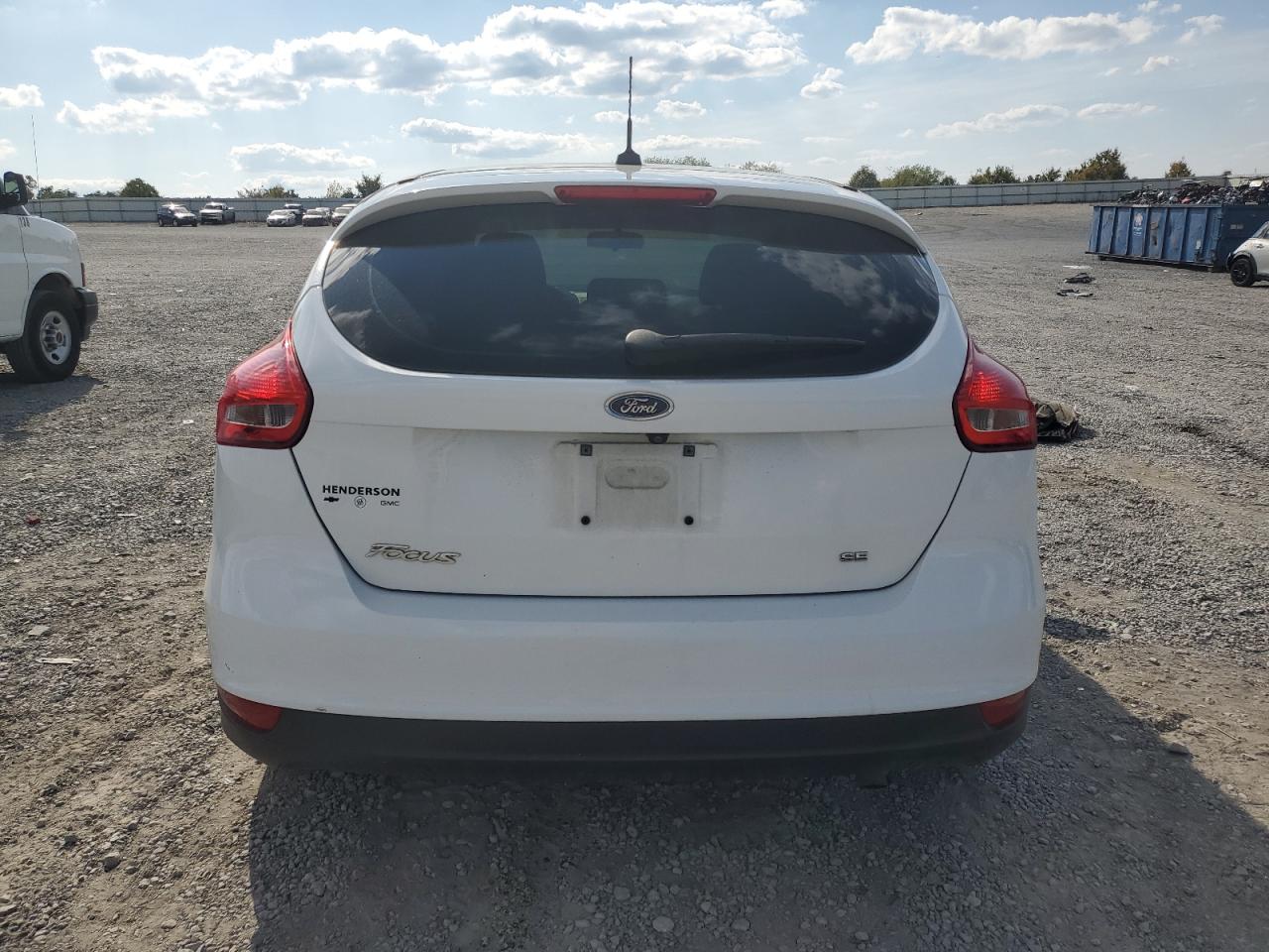 2017 Ford Focus Se VIN: 1FADP3K27HL232673 Lot: 71842115