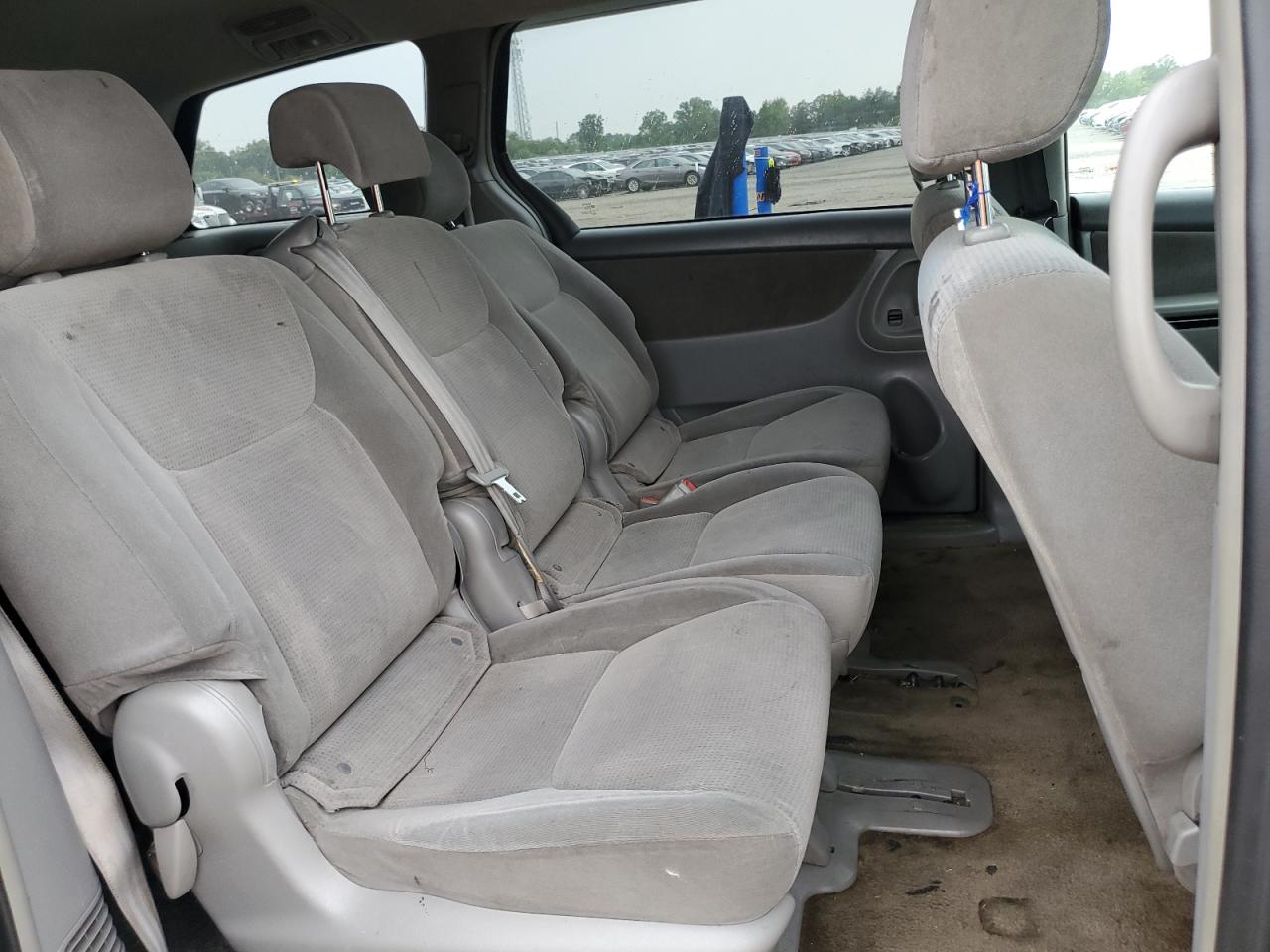 2005 Toyota Sienna Ce VIN: 5TDZA23CX5S292055 Lot: 81841465