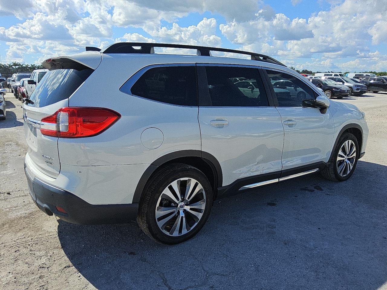 2022 Subaru Ascent Limited VIN: 4S4WMAPD0N3440153 Lot: 69851575