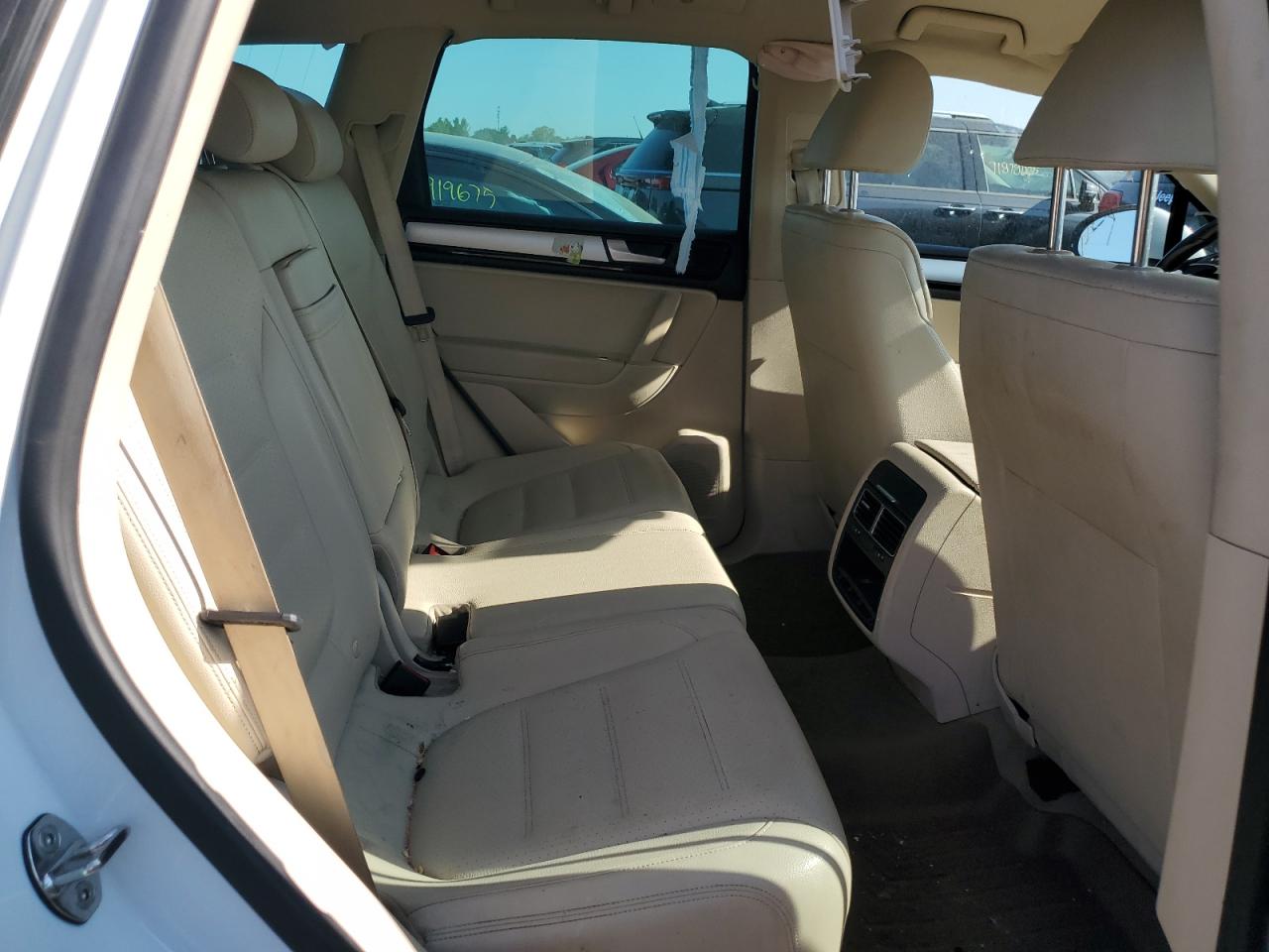 2014 Volkswagen Touareg V6 VIN: WVGEF9BP8ED013738 Lot: 71604365