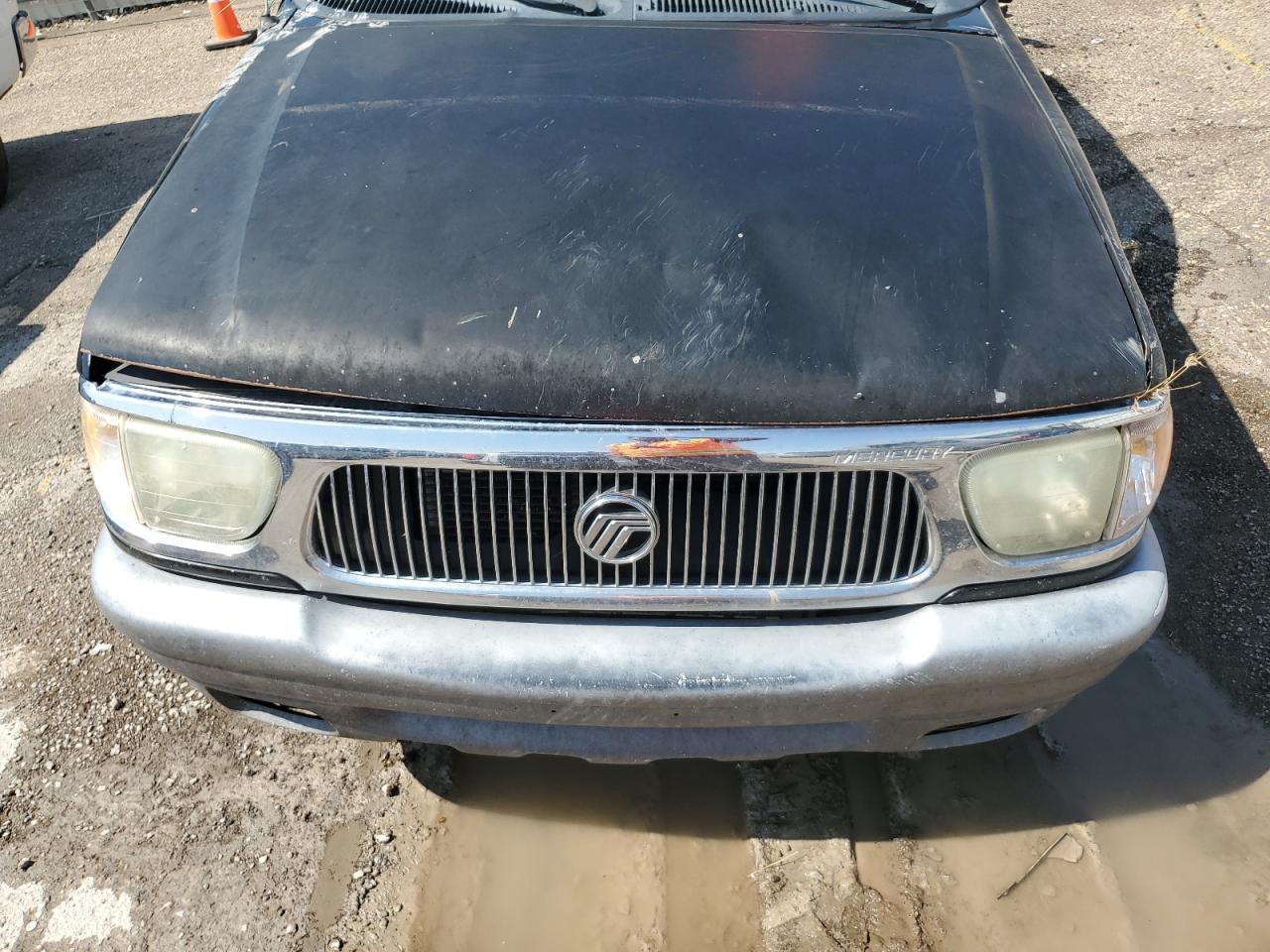 1999 Mercury Mountaineer VIN: 4M2ZU54E4XUJ10982 Lot: 71061635
