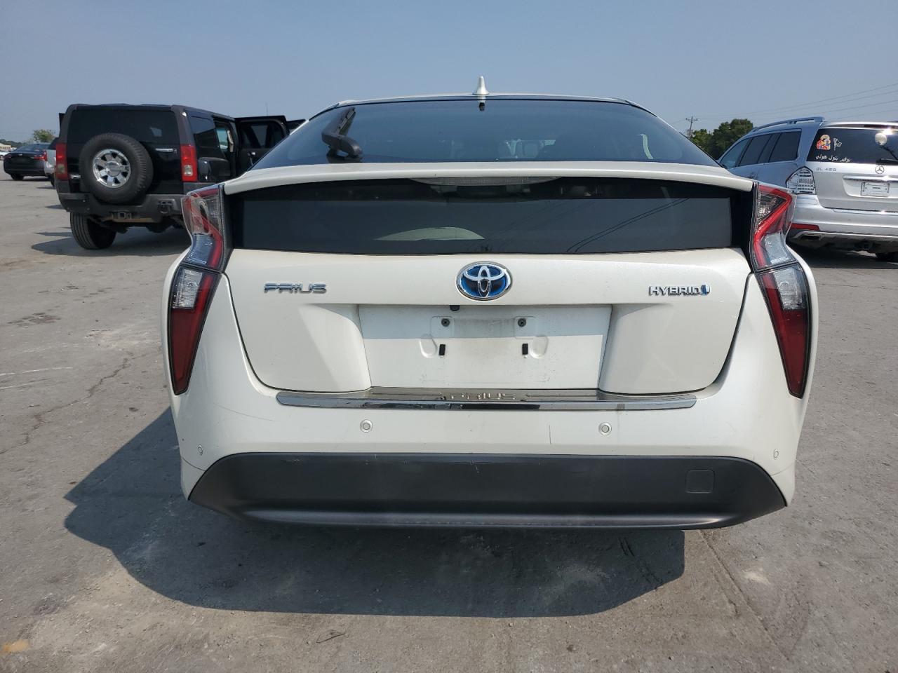2018 Toyota Prius VIN: JTDKARFU8J3065778 Lot: 71453805