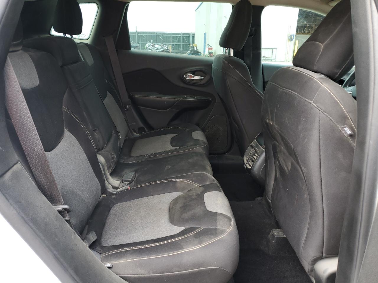 2015 Jeep Cherokee Sport VIN: 1C4PJLAB1FW548432 Lot: 80936285