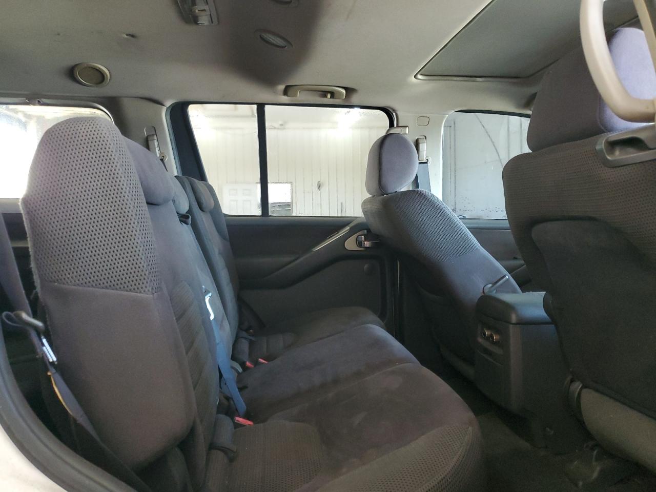 2005 Nissan Pathfinder Le VIN: 5N1AR18W45C731704 Lot: 84627395