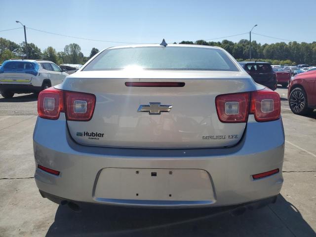 Седаны CHEVROLET MALIBU 2016 Серебристый