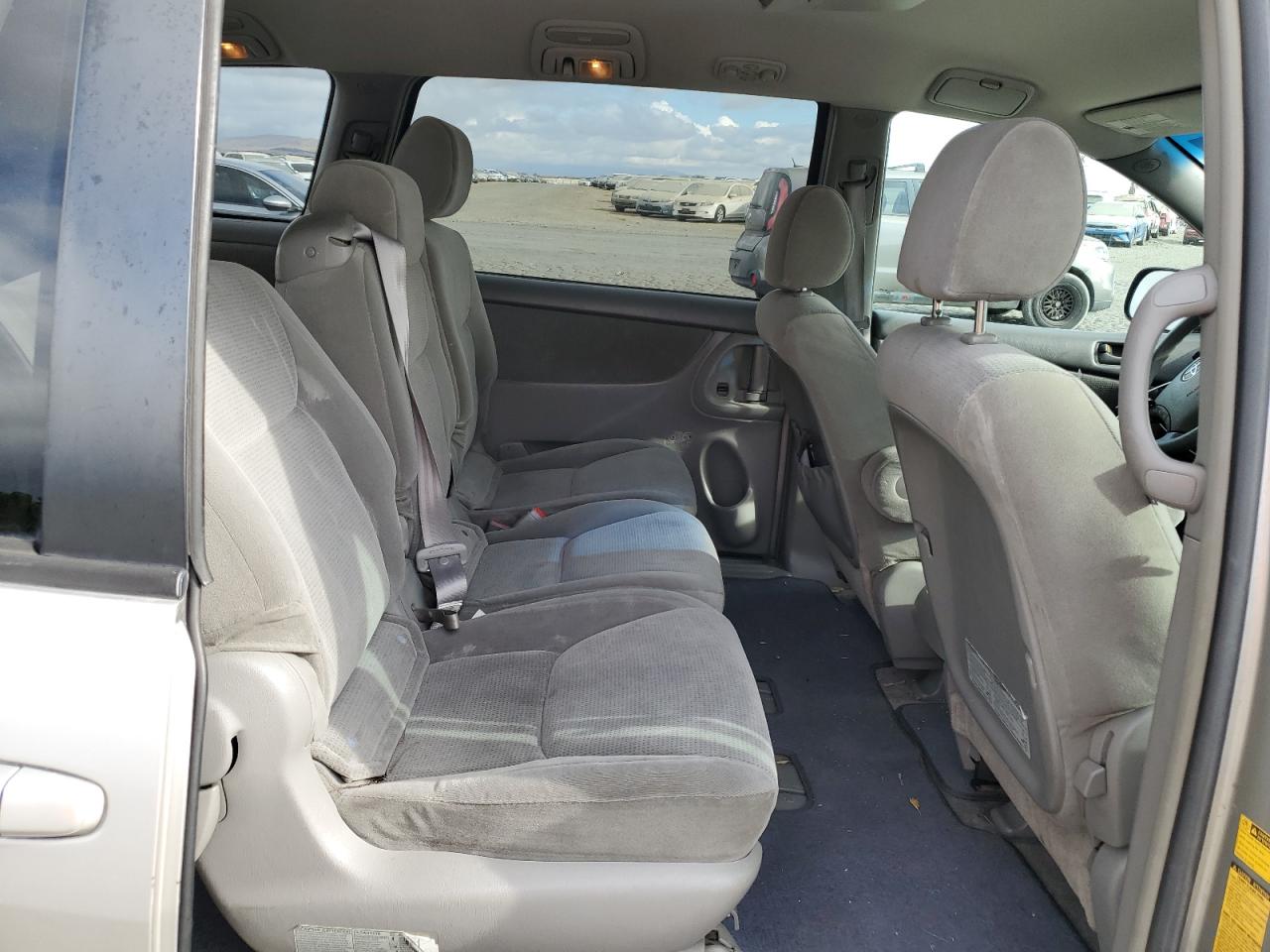 2005 Toyota Sienna Ce VIN: 5TDZA23C15S327663 Lot: 80017985