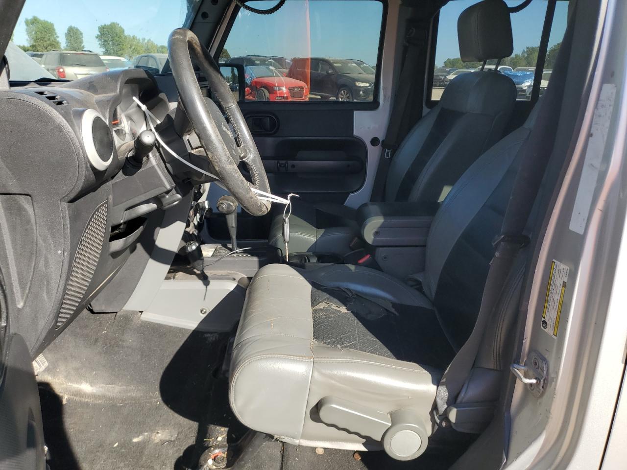 2008 Jeep Wrangler Unlimited Sahara VIN: 1J8GA591X8L575746 Lot: 84580255
