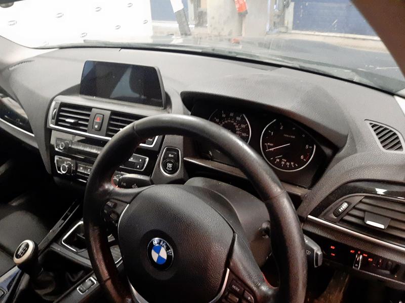 2015 BMW 118D SPORT 