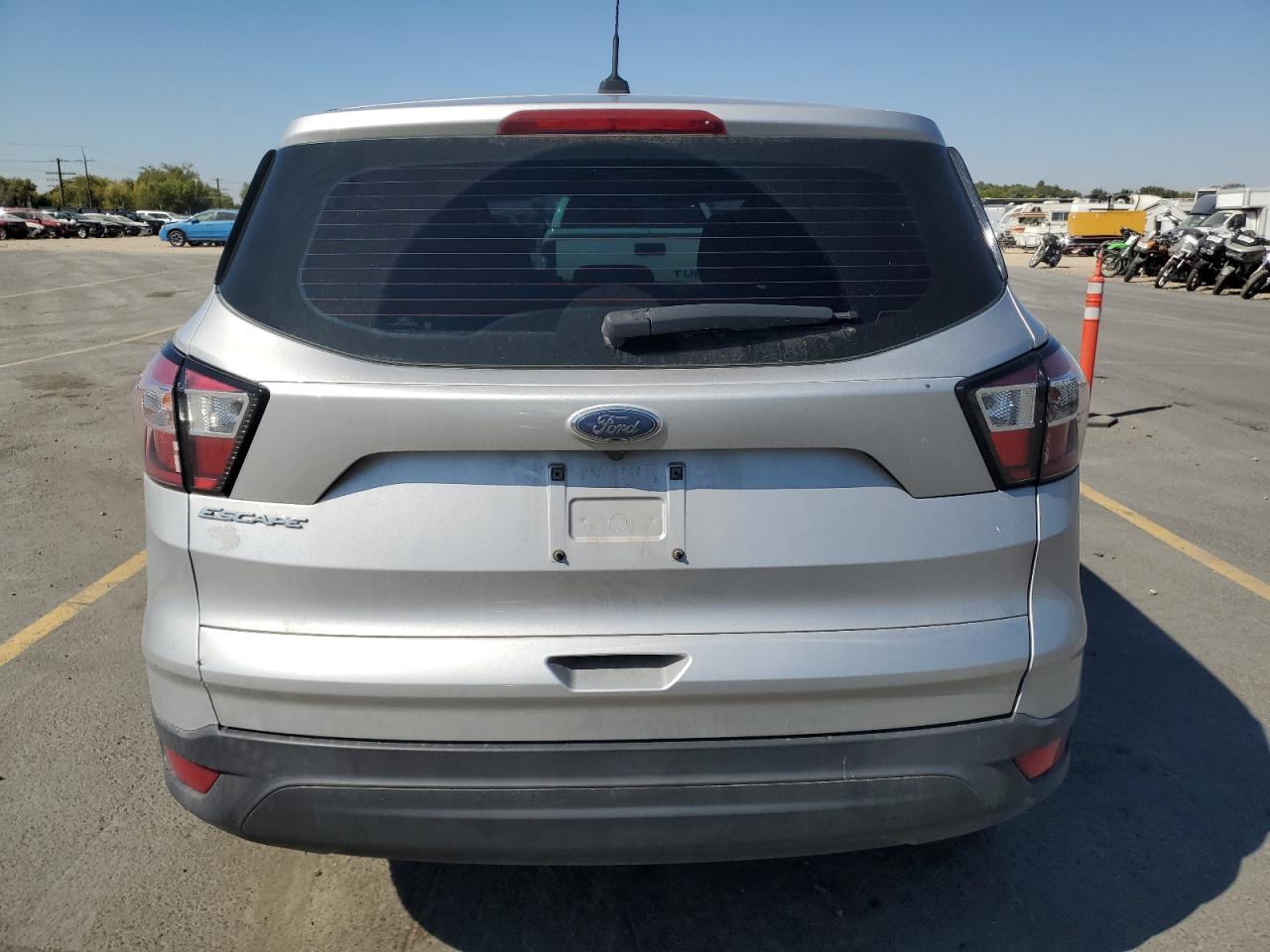 2018 Ford Escape S VIN: 1FMCU0F78JUB20561 Lot: 81728865