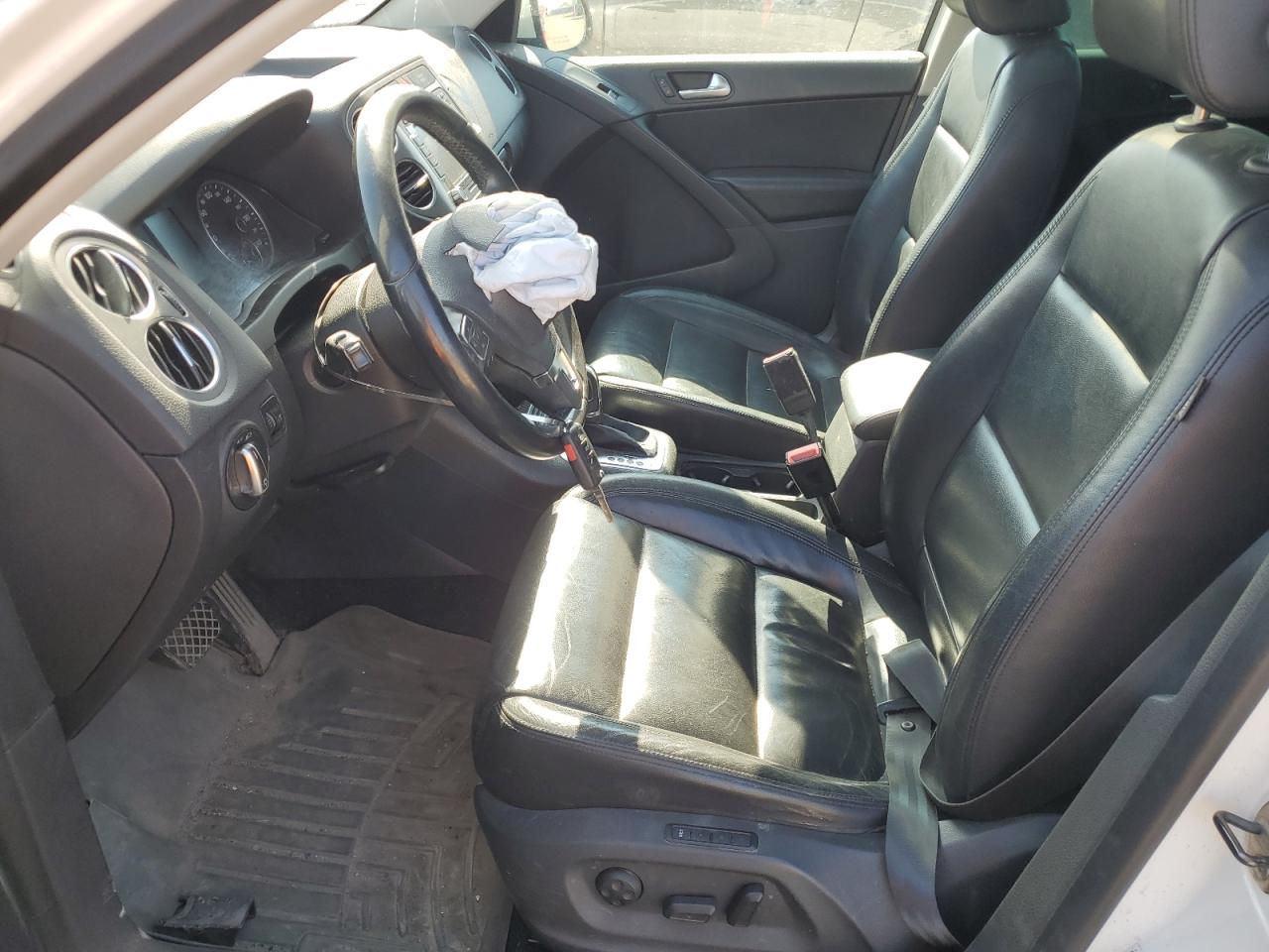 2011 Volkswagen Tiguan S VIN: WVGBV7AX9BW508199 Lot: 80304985