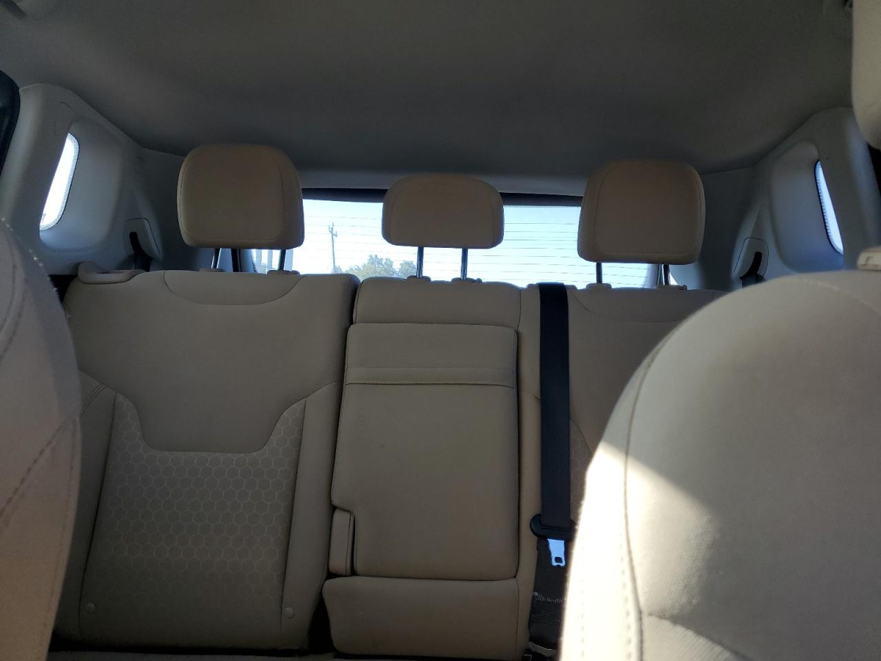 2018 Jeep Compass Sport VIN: 3C4NJCAB9JT442929 Lot: 83794845