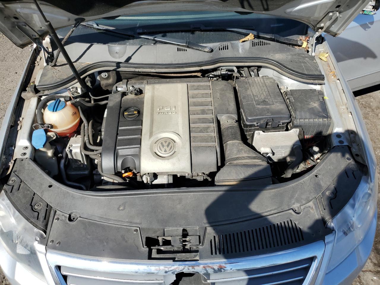 2007 Volkswagen Passat 2.0T Wagon Value VIN: WVWLK93C97E040821 Lot: 83801475