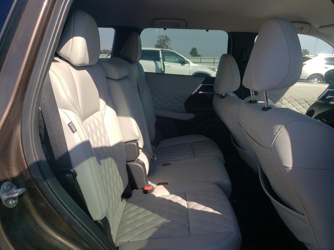 2022 Mitsubishi Outlander Sel VIN: JA4J4VA86NZ036749 Lot: 70436725