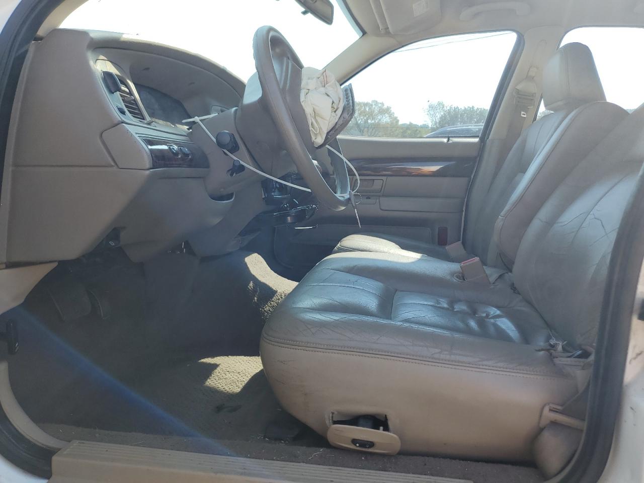 2004 Mercury Grand Marquis Gs VIN: 2MEFM74W04X678727 Lot: 80362655