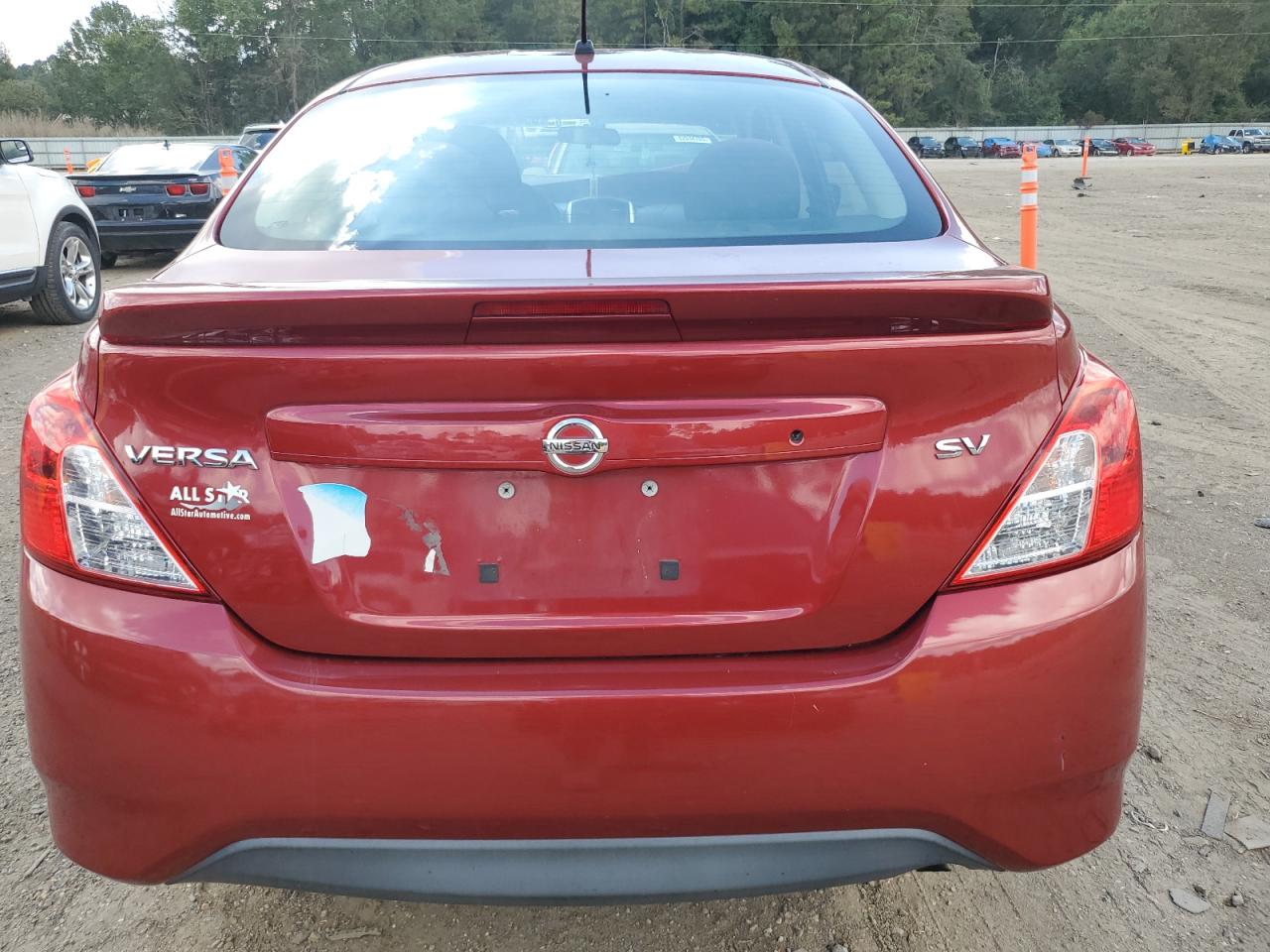 2018 Nissan Versa S VIN: 3N1CN7APXJL817356 Lot: 83843935