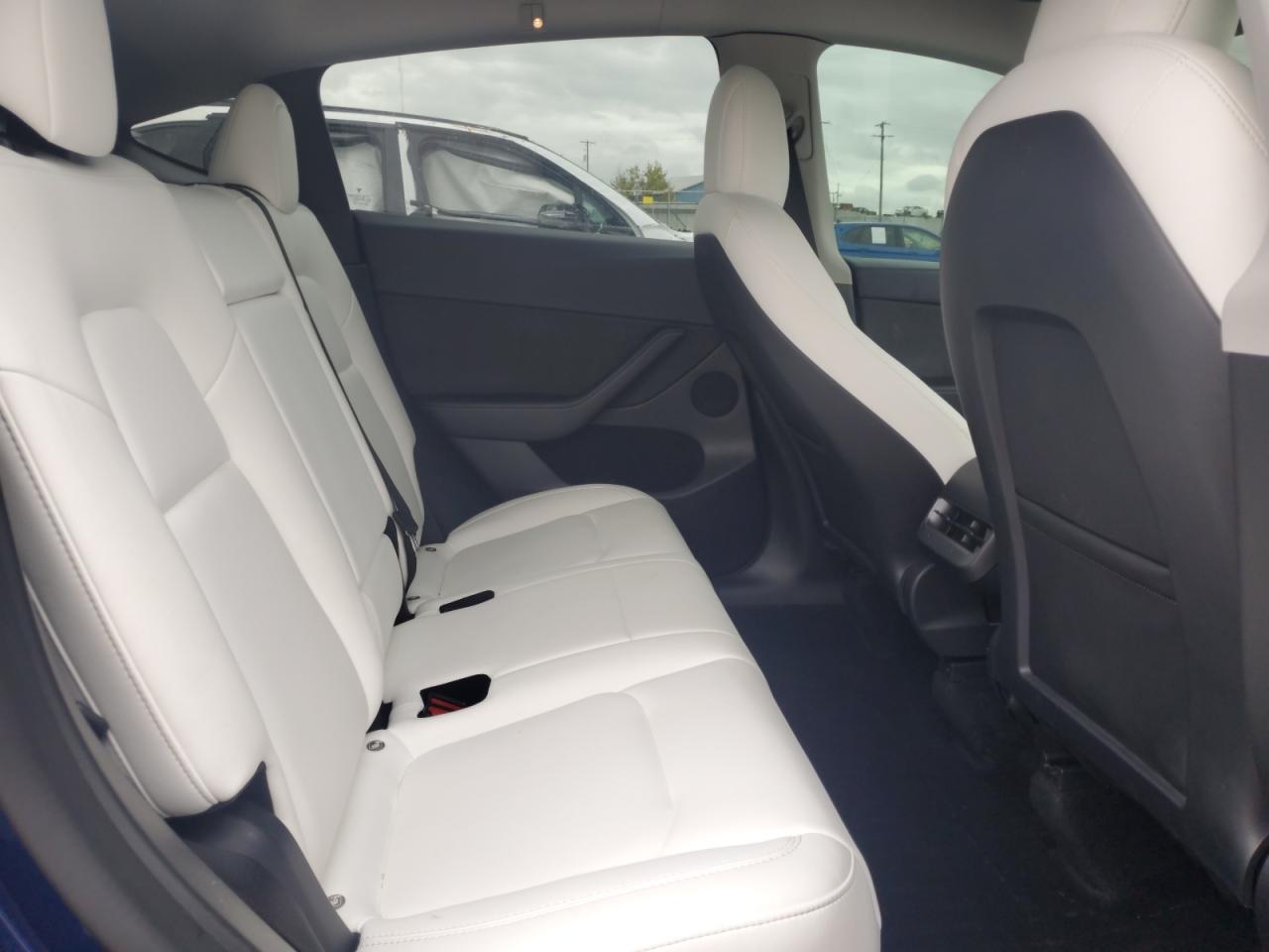 2022 Tesla Model Y VIN: 7SAYGDEFXNF530846 Lot: 82090105