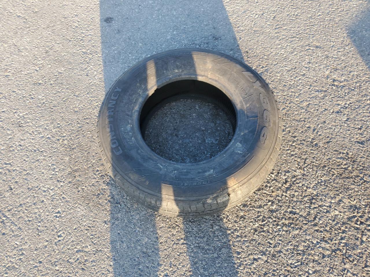 2004 Chevrolet Silverado C1500 VIN: 2GCEC19V941207725 Lot: 81846585