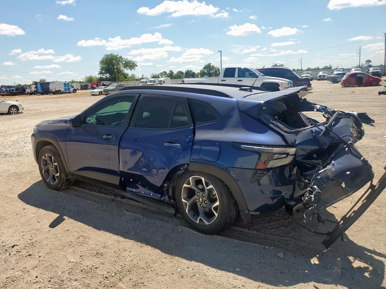 2024 Chevrolet Trax 1Lt blue null gasoline KL77LHE23RC072883 photo #3